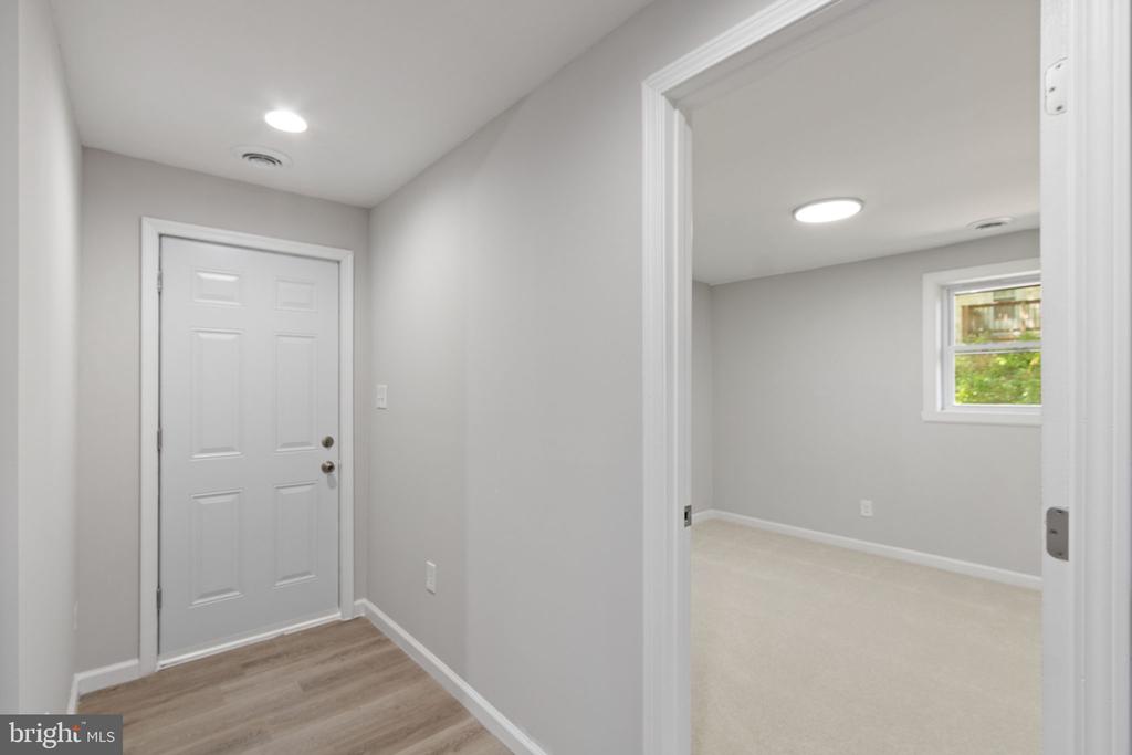 6006 CALHOUN DR, FREDERICKSBURG, Virginia 22407, 6 Bedrooms Bedrooms, ,3 BathroomsBathrooms,Residential,6006 CALHOUN DR,VASP2032112 MLS # VASP2032112
