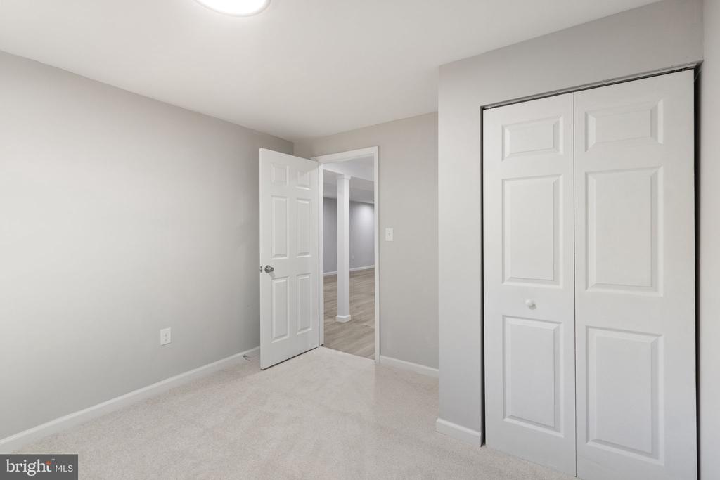6006 CALHOUN DR, FREDERICKSBURG, Virginia 22407, 6 Bedrooms Bedrooms, ,3 BathroomsBathrooms,Residential,6006 CALHOUN DR,VASP2032112 MLS # VASP2032112