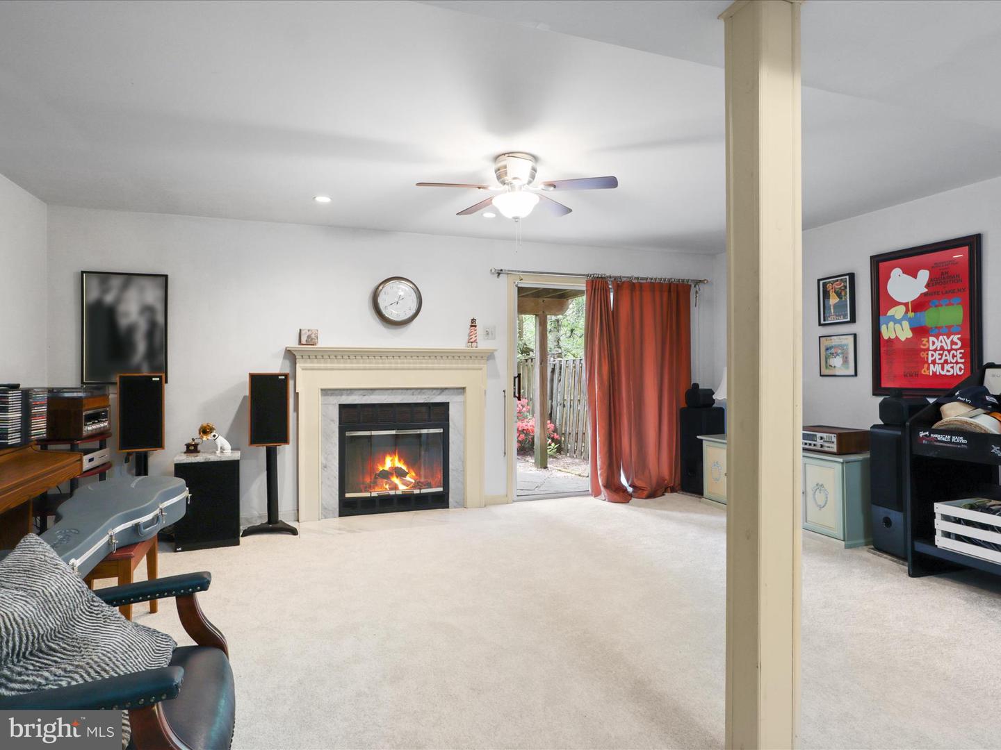 3935 KERNSTOWN CT, FAIRFAX, Virginia 22033, 3 Bedrooms Bedrooms, ,2 BathroomsBathrooms,Residential,For sale,3935 KERNSTOWN CT,VAFX2225932 MLS # VAFX2225932