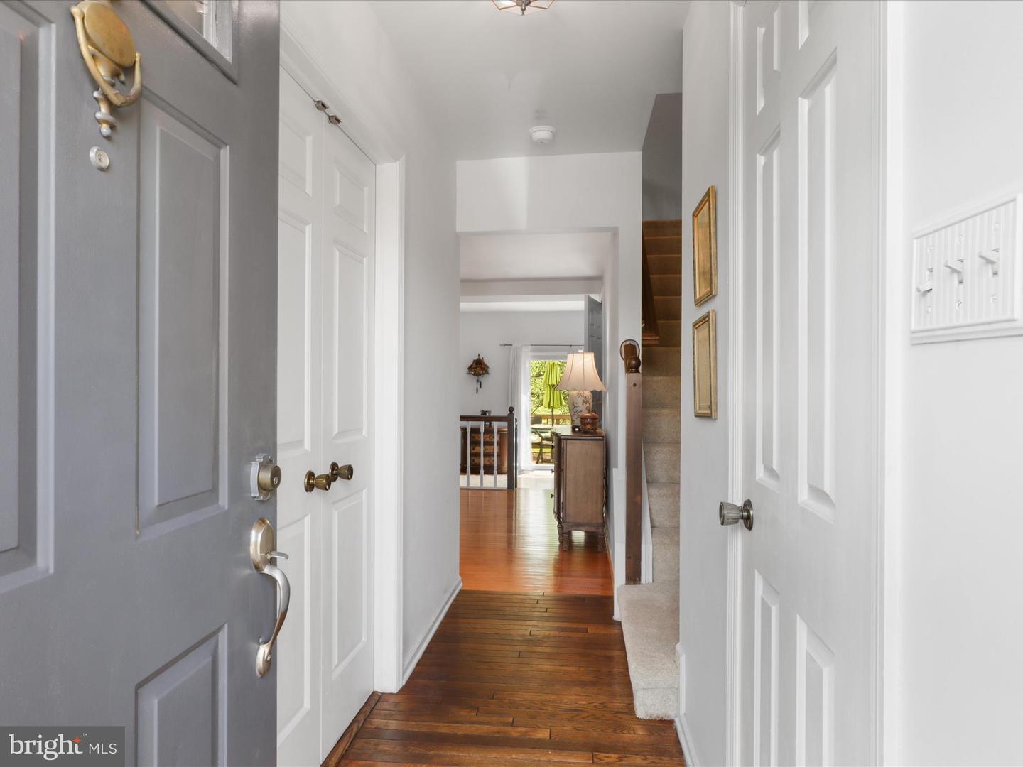 3935 KERNSTOWN CT, FAIRFAX, Virginia 22033, 3 Bedrooms Bedrooms, ,2 BathroomsBathrooms,Residential,For sale,3935 KERNSTOWN CT,VAFX2225932 MLS # VAFX2225932