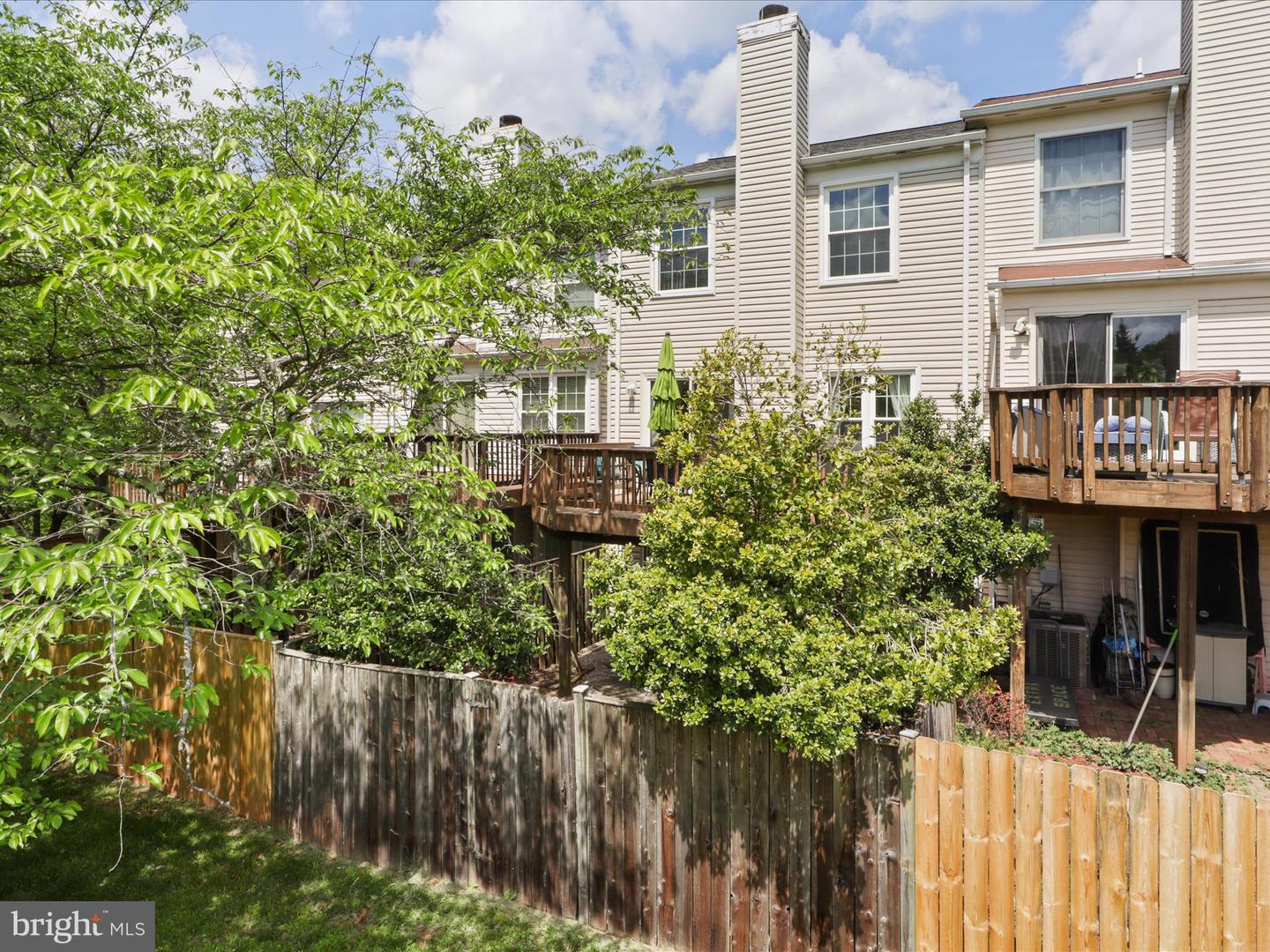3935 KERNSTOWN CT, FAIRFAX, Virginia 22033, 3 Bedrooms Bedrooms, ,2 BathroomsBathrooms,Residential,For sale,3935 KERNSTOWN CT,VAFX2225932 MLS # VAFX2225932