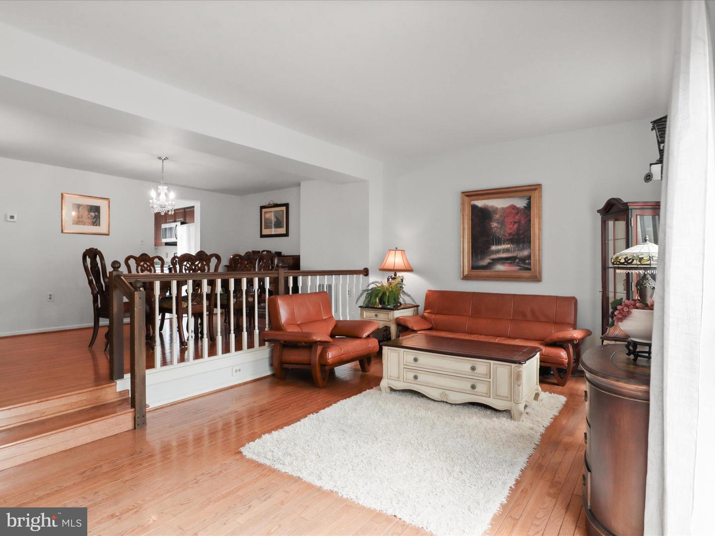 3935 KERNSTOWN CT, FAIRFAX, Virginia 22033, 3 Bedrooms Bedrooms, ,2 BathroomsBathrooms,Residential,For sale,3935 KERNSTOWN CT,VAFX2225932 MLS # VAFX2225932