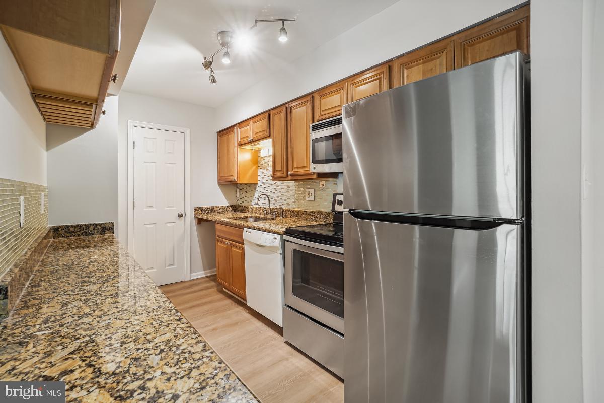 8358-H DUNHAM CT #626, SPRINGFIELD, Virginia 22152, 3 Bedrooms Bedrooms, ,2 BathroomsBathrooms,Residential,For sale,8358-H DUNHAM CT #626,VAFX2227784 MLS # VAFX2227784