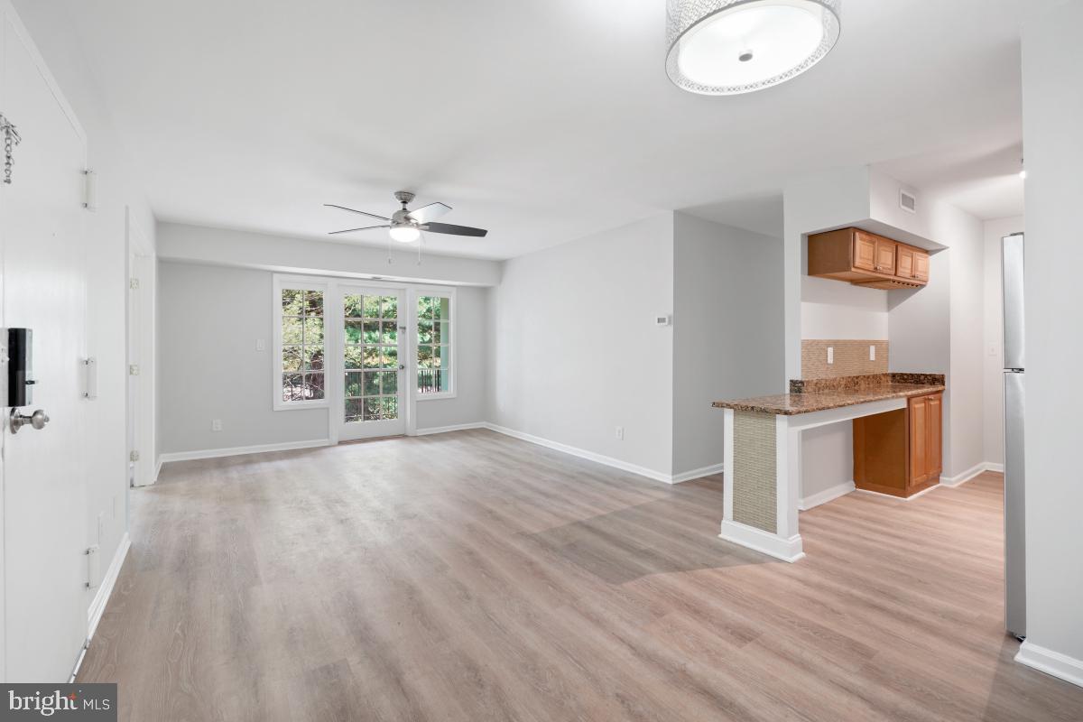 8358-H DUNHAM CT #626, SPRINGFIELD, Virginia 22152, 3 Bedrooms Bedrooms, ,2 BathroomsBathrooms,Residential,For sale,8358-H DUNHAM CT #626,VAFX2227784 MLS # VAFX2227784