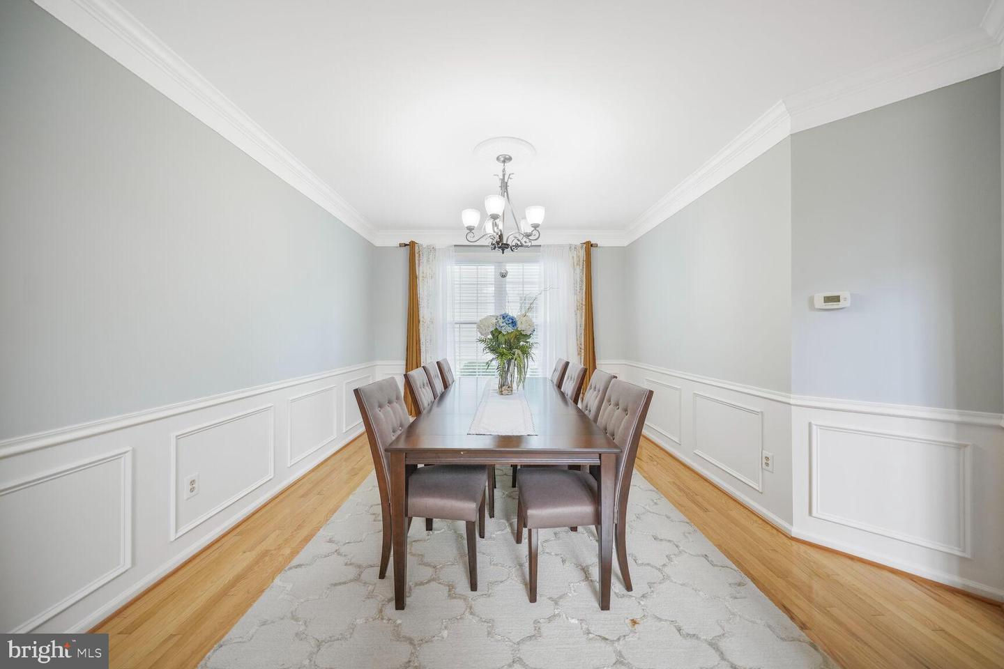 6607 GREEN GLEN CT, ALEXANDRIA, Virginia 22315, 4 Bedrooms Bedrooms, ,3 BathroomsBathrooms,Residential,For sale,6607 GREEN GLEN CT,VAFX2228512 MLS # VAFX2228512