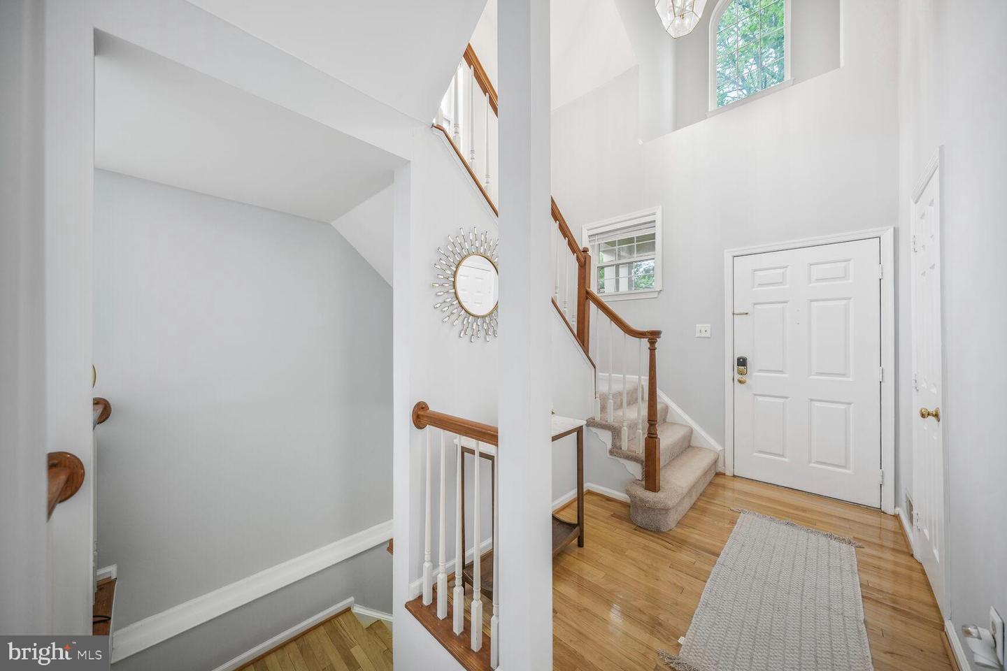 6607 GREEN GLEN CT, ALEXANDRIA, Virginia 22315, 4 Bedrooms Bedrooms, ,3 BathroomsBathrooms,Residential,For sale,6607 GREEN GLEN CT,VAFX2228512 MLS # VAFX2228512