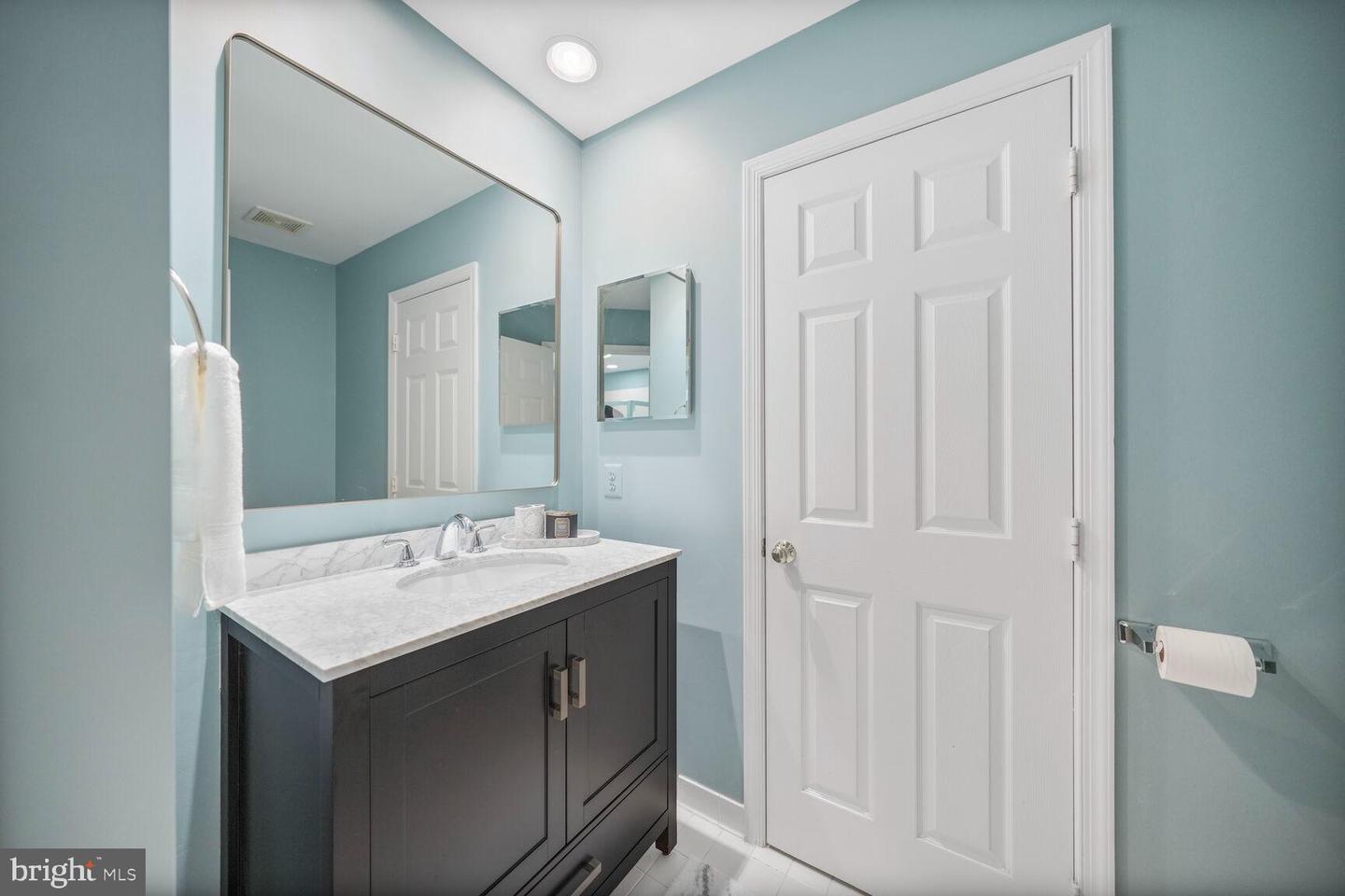 6607 GREEN GLEN CT, ALEXANDRIA, Virginia 22315, 4 Bedrooms Bedrooms, ,3 BathroomsBathrooms,Residential,For sale,6607 GREEN GLEN CT,VAFX2228512 MLS # VAFX2228512