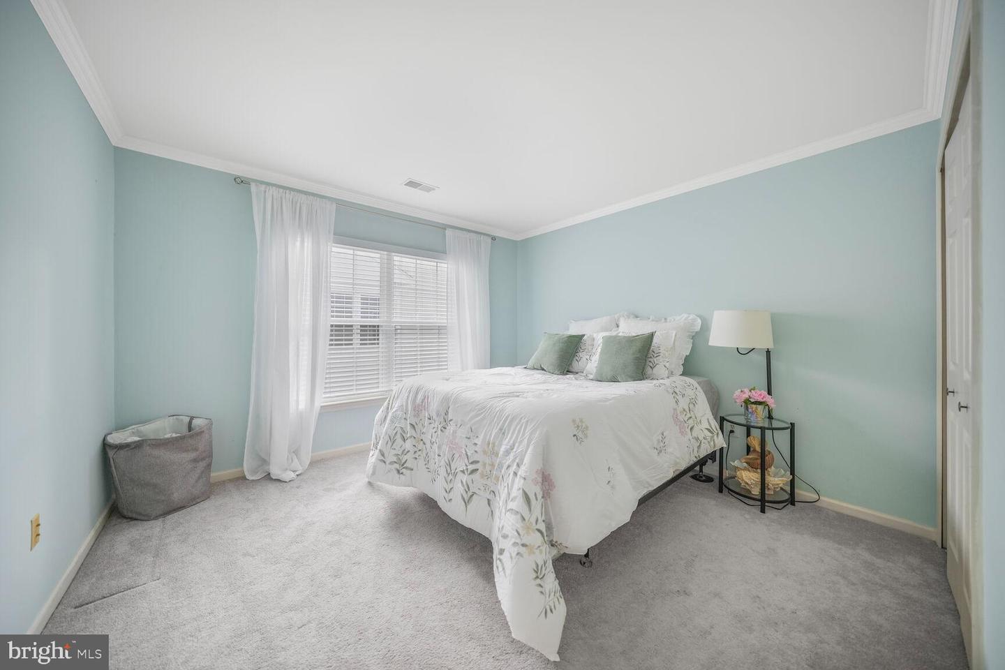 6607 GREEN GLEN CT, ALEXANDRIA, Virginia 22315, 4 Bedrooms Bedrooms, ,3 BathroomsBathrooms,Residential,For sale,6607 GREEN GLEN CT,VAFX2228512 MLS # VAFX2228512