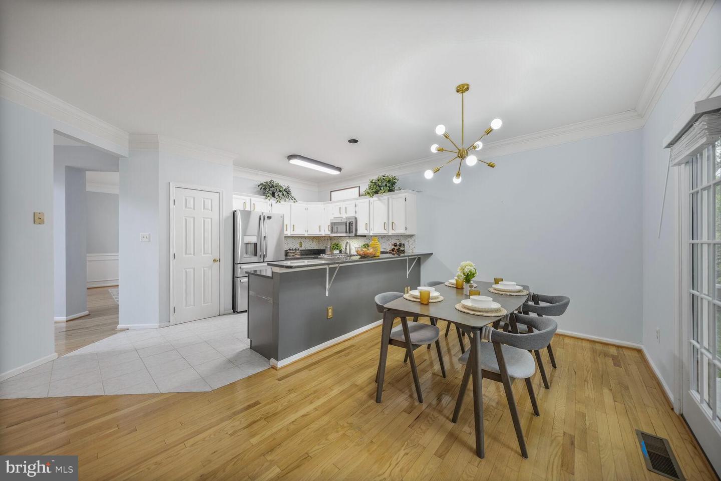 6607 GREEN GLEN CT, ALEXANDRIA, Virginia 22315, 4 Bedrooms Bedrooms, ,3 BathroomsBathrooms,Residential,For sale,6607 GREEN GLEN CT,VAFX2228512 MLS # VAFX2228512
