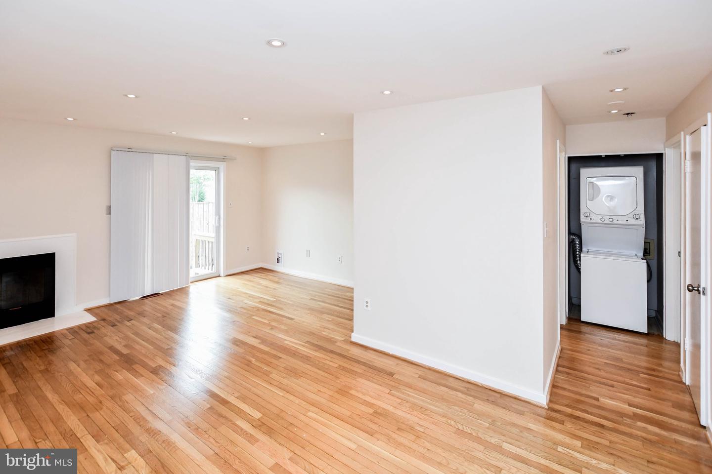 49 HAWTHORNE CT NE #49, WASHINGTON, District Of Columbia 20017, 2 Bedrooms Bedrooms, ,1 BathroomBathrooms,Residential,For sale,49 HAWTHORNE CT NE #49,DCDC2190858 MLS # DCDC2190858