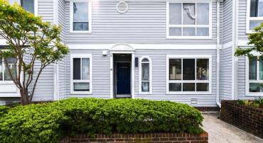 49 HAWTHORNE CT NE #49, WASHINGTON, District Of Columbia 20017, 2 Bedrooms Bedrooms, ,1 BathroomBathrooms,Residential,For sale,49 HAWTHORNE CT NE #49,DCDC2190858 MLS # DCDC2190858