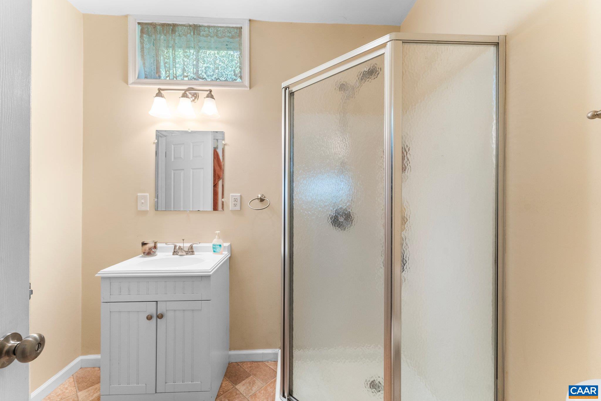 440 WOODLAND CIR, WAYNESBORO, Virginia 22980, 4 Bedrooms Bedrooms, ,2 BathroomsBathrooms,Residential,440 WOODLAND CIR,663965 MLS # 663965