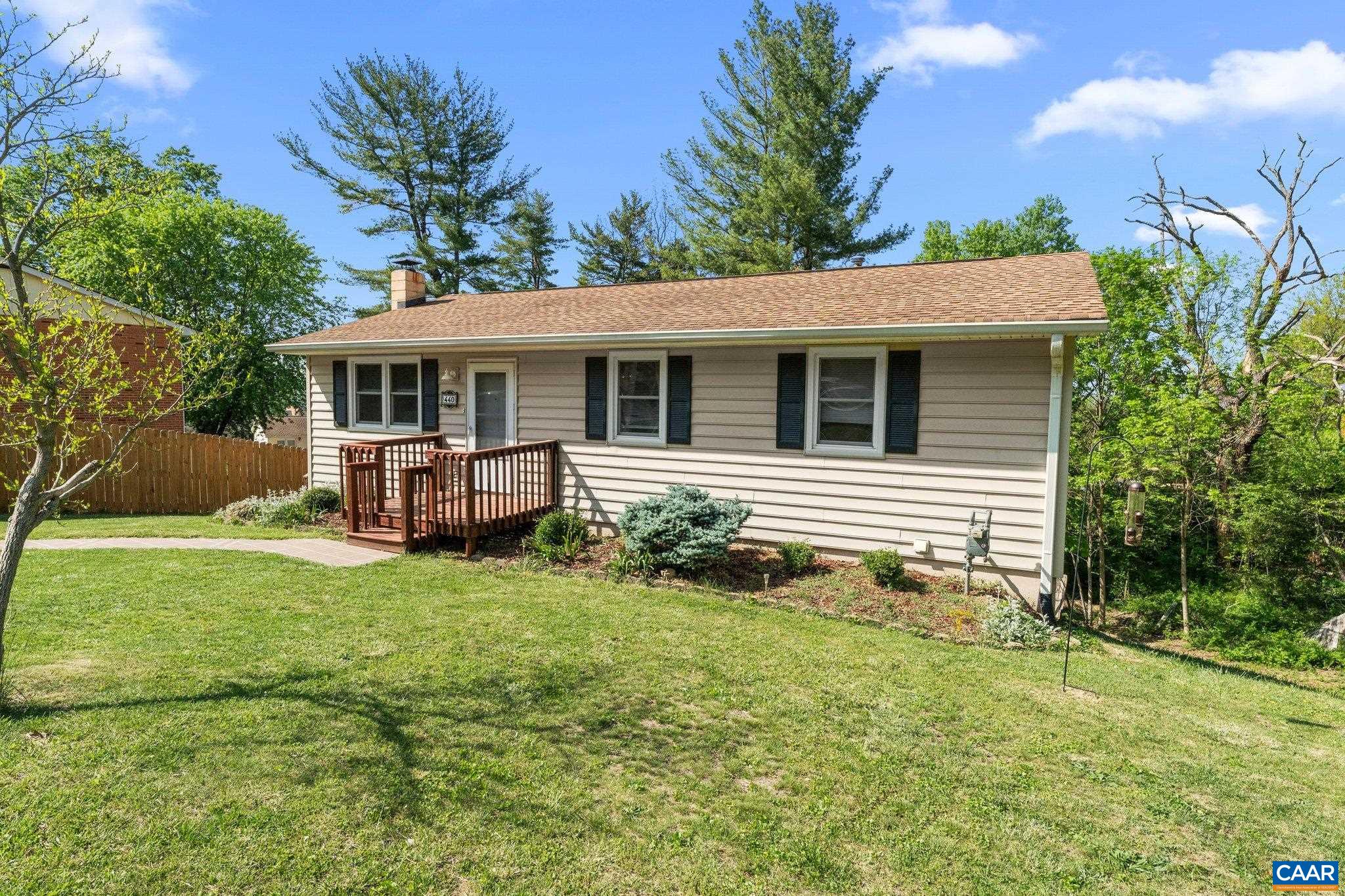 440 WOODLAND CIR, WAYNESBORO, Virginia 22980, 4 Bedrooms Bedrooms, ,2 BathroomsBathrooms,Residential,440 WOODLAND CIR,663965 MLS # 663965
