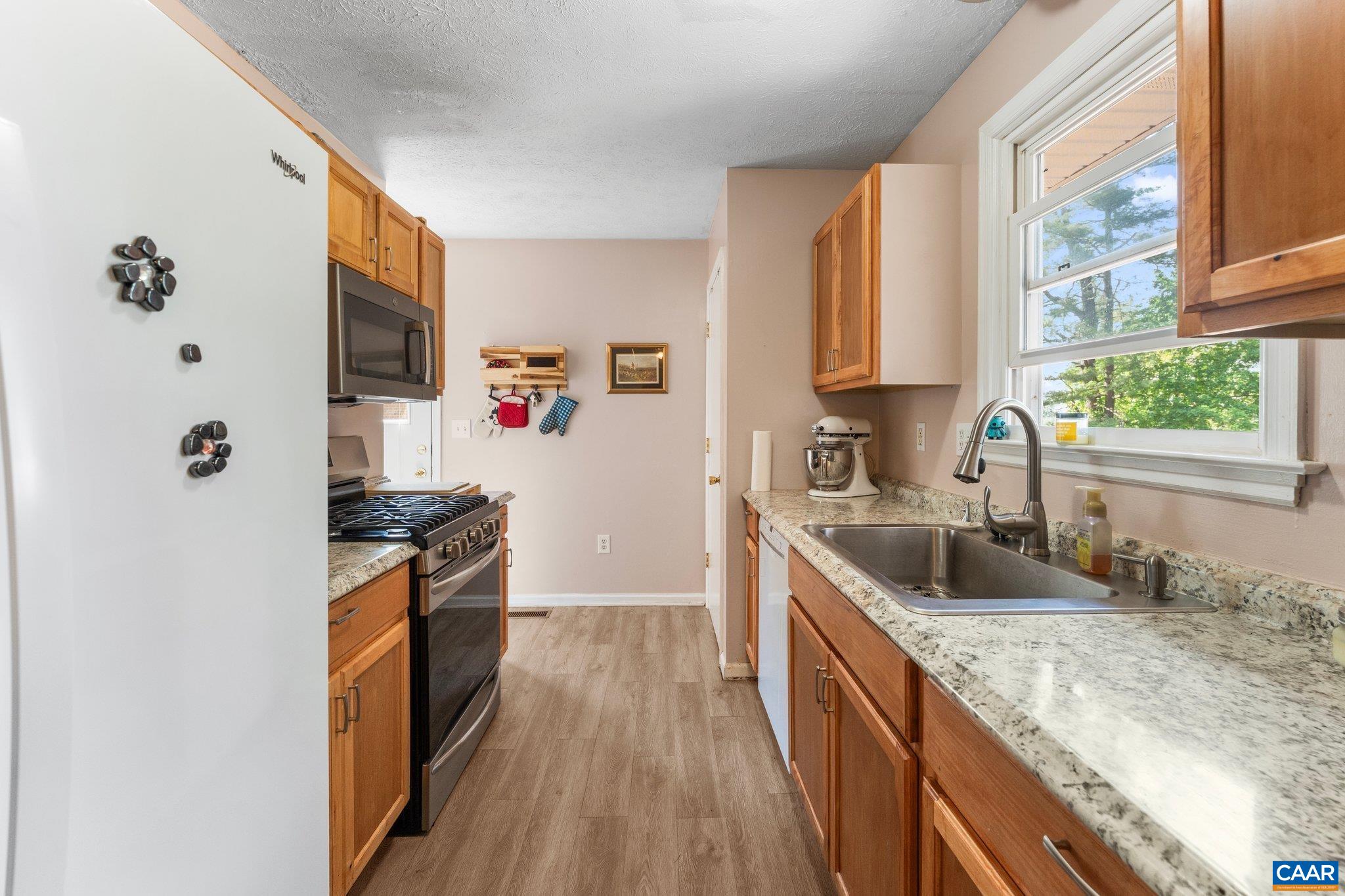 440 WOODLAND CIR, WAYNESBORO, Virginia 22980, 4 Bedrooms Bedrooms, ,2 BathroomsBathrooms,Residential,440 WOODLAND CIR,663965 MLS # 663965