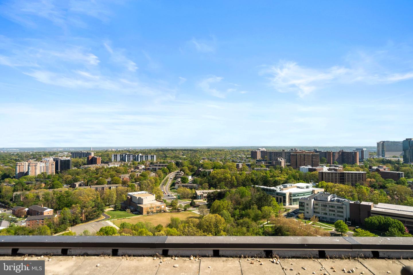 3701 S GEORGE MASON DR #1002N, FALLS CHURCH, Virginia 22041, 1 Bedroom Bedrooms, ,1 BathroomBathrooms,Residential,For sale,3701 S GEORGE MASON DR #1002N,VAFX2229976 MLS # VAFX2229976