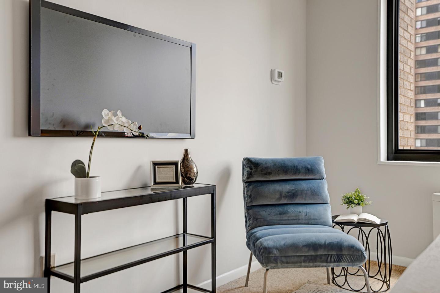 3701 S GEORGE MASON DR #1002N, FALLS CHURCH, Virginia 22041, 1 Bedroom Bedrooms, ,1 BathroomBathrooms,Residential,For sale,3701 S GEORGE MASON DR #1002N,VAFX2229976 MLS # VAFX2229976