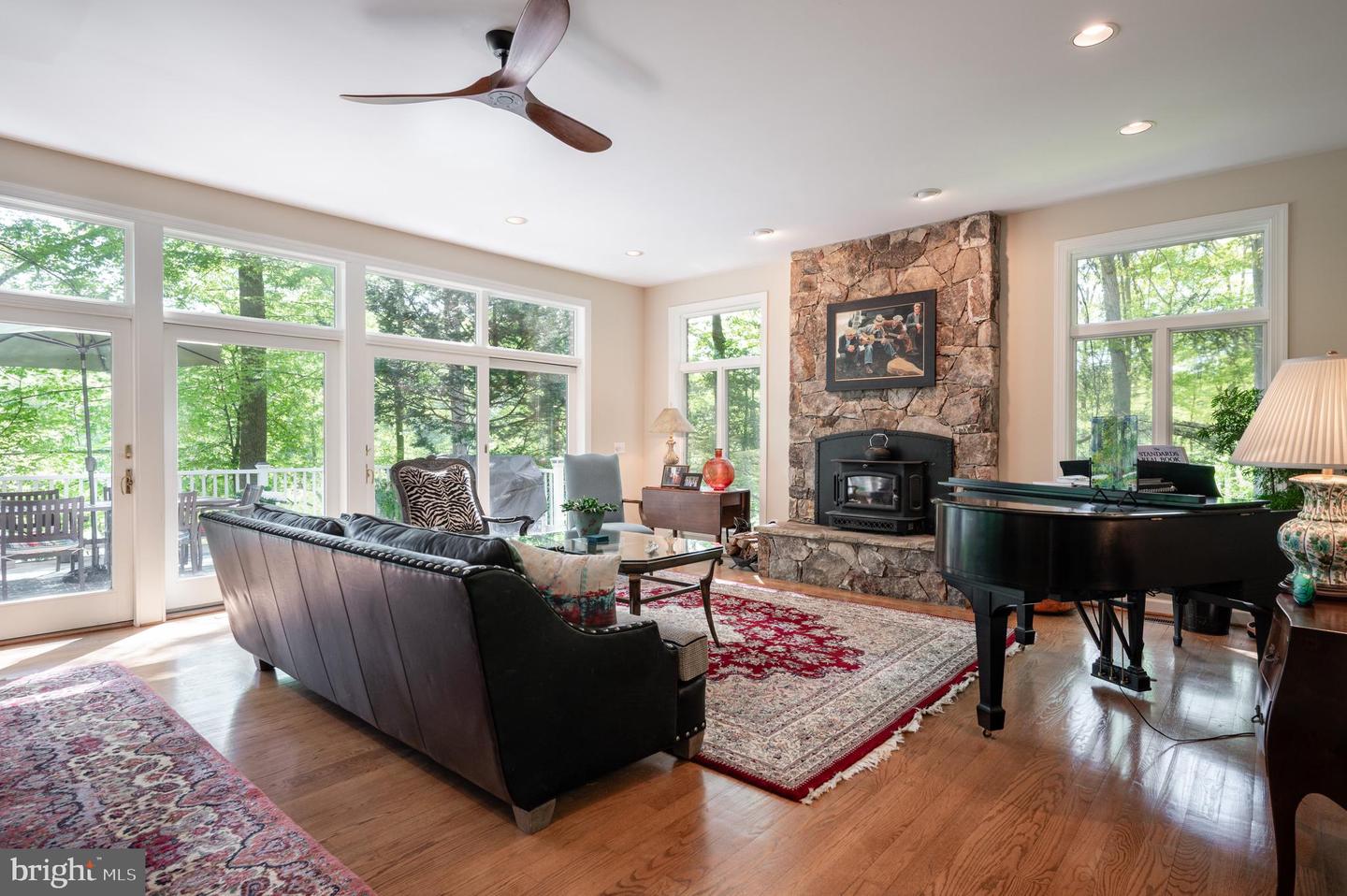 6031 LADY SLIPPER LN, MANASSAS, Virginia 20111, 5 Bedrooms Bedrooms, ,5 BathroomsBathrooms,Residential,For sale,6031 LADY SLIPPER LN,VAPW2090940 MLS # VAPW2090940