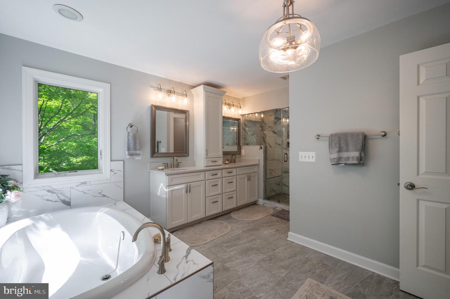 6031 LADY SLIPPER LN, MANASSAS, Virginia 20111, 5 Bedrooms Bedrooms, ,5 BathroomsBathrooms,Residential,For sale,6031 LADY SLIPPER LN,VAPW2090940 MLS # VAPW2090940