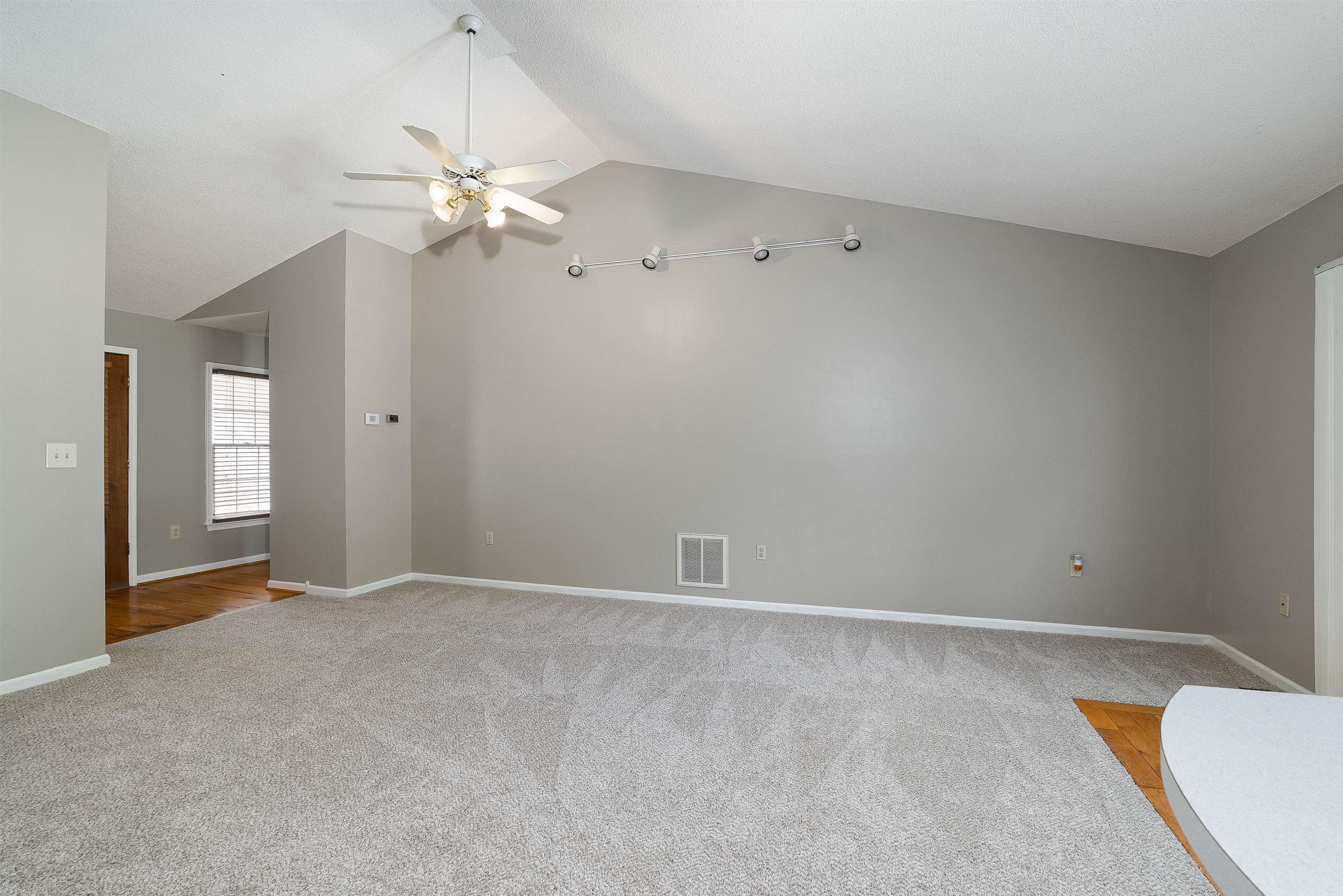 138 ARROWHEAD LN, STUARTS DRAFT, Virginia 24477, 3 Bedrooms Bedrooms, ,2 BathroomsBathrooms,Residential,138 ARROWHEAD LN,664056 MLS # 664056