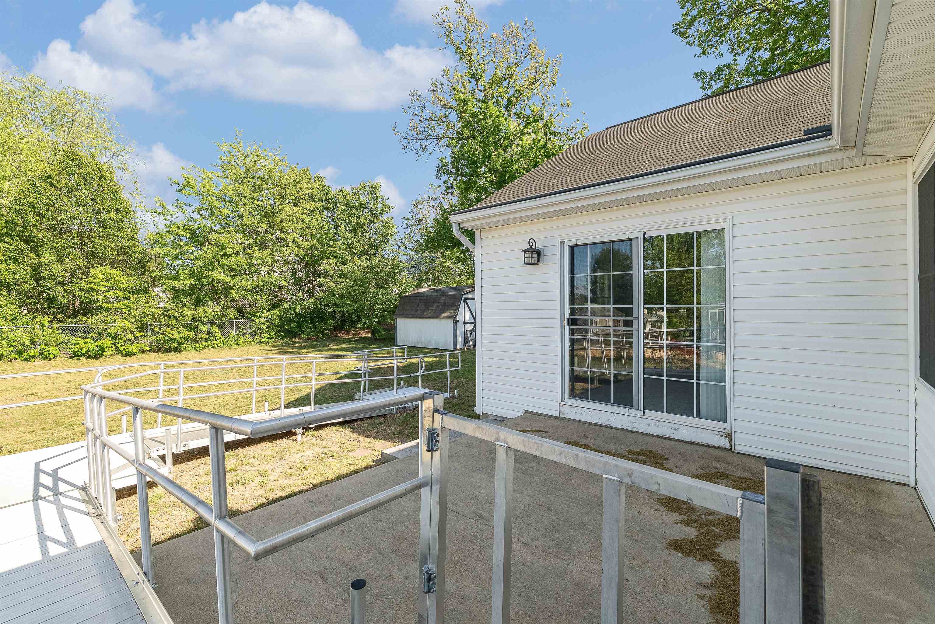 138 ARROWHEAD LN, STUARTS DRAFT, Virginia 24477, 3 Bedrooms Bedrooms, ,2 BathroomsBathrooms,Residential,138 ARROWHEAD LN,664056 MLS # 664056