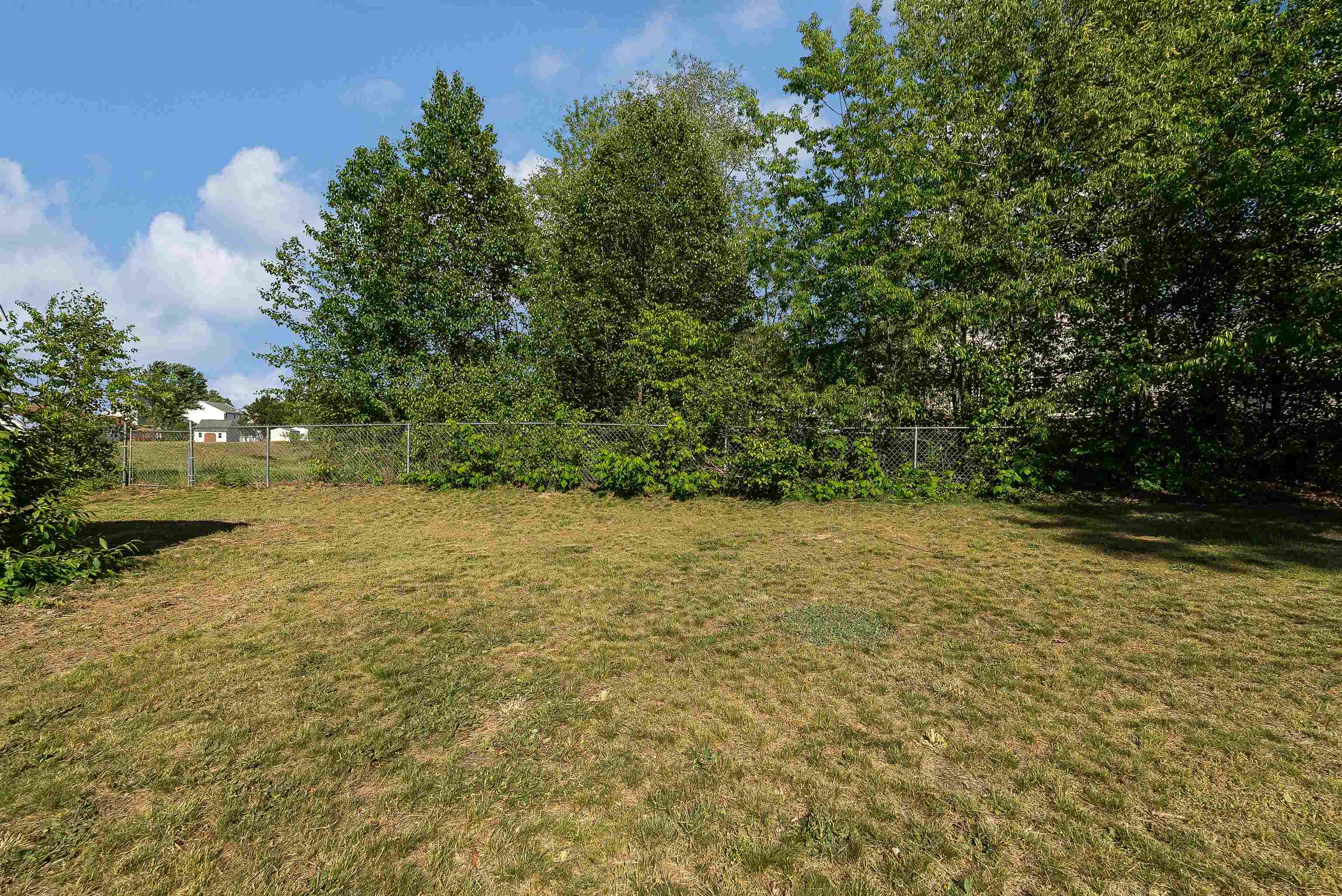 138 ARROWHEAD LN, STUARTS DRAFT, Virginia 24477, 3 Bedrooms Bedrooms, ,2 BathroomsBathrooms,Residential,138 ARROWHEAD LN,664056 MLS # 664056