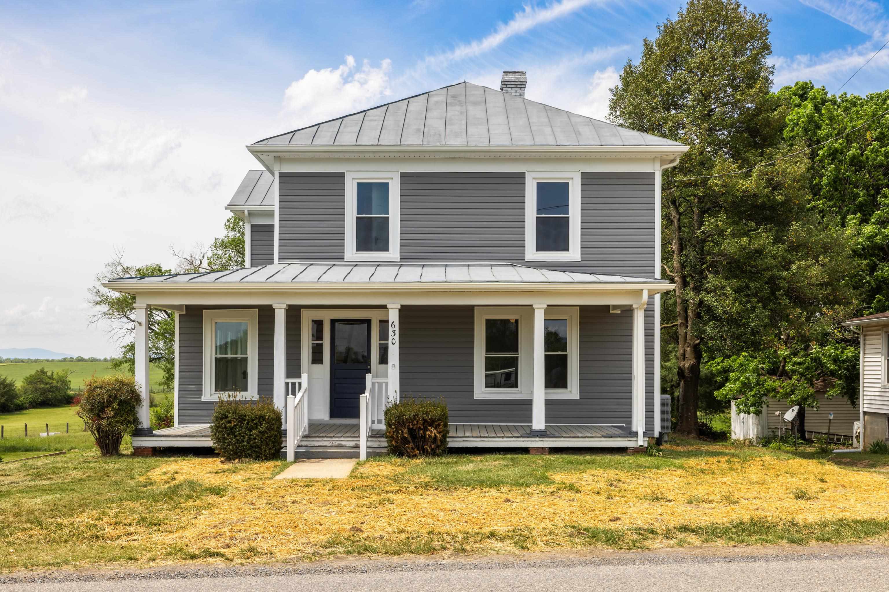630 BATTLEFIELD RD, FORT DEFIANCE, Virginia 24437, 3 Bedrooms Bedrooms, ,3 BathroomsBathrooms,Residential,New Hope Farmhouse,630 BATTLEFIELD RD,664063 MLS # 664063