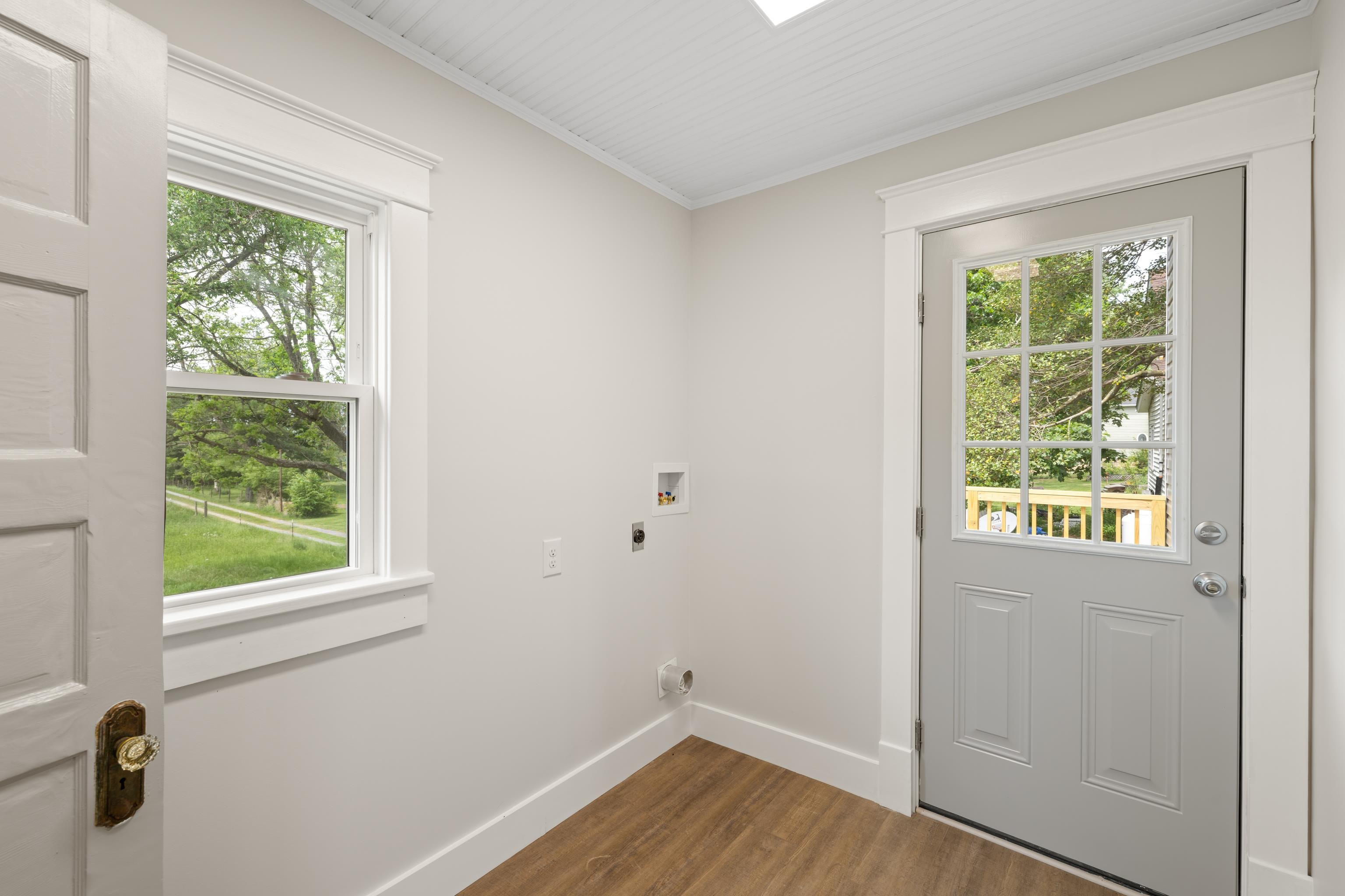 630 BATTLEFIELD RD, FORT DEFIANCE, Virginia 24437, 3 Bedrooms Bedrooms, ,3 BathroomsBathrooms,Residential,New Hope Farmhouse,630 BATTLEFIELD RD,664063 MLS # 664063