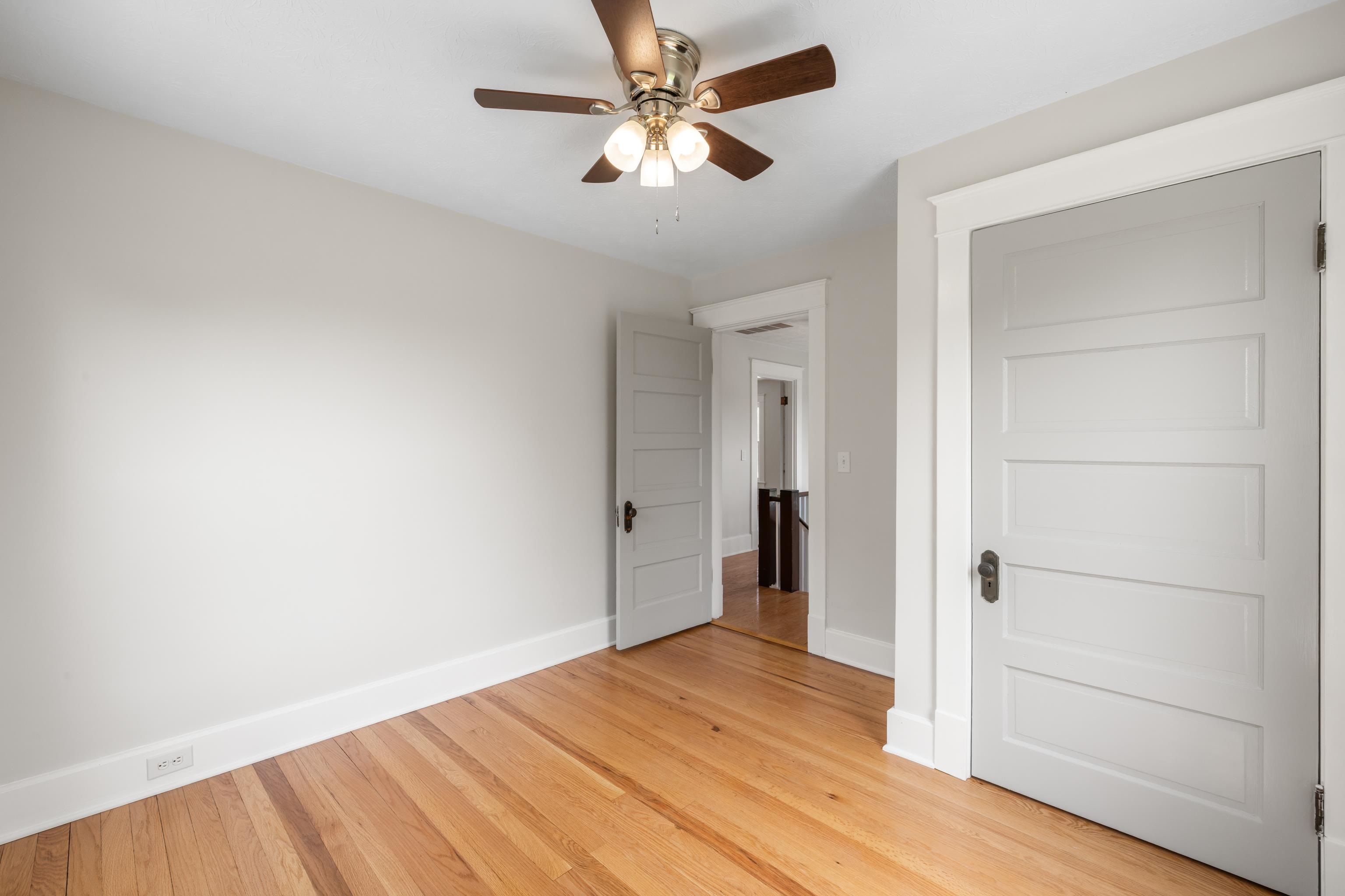630 BATTLEFIELD RD, FORT DEFIANCE, Virginia 24437, 3 Bedrooms Bedrooms, ,3 BathroomsBathrooms,Residential,New Hope Farmhouse,630 BATTLEFIELD RD,664063 MLS # 664063