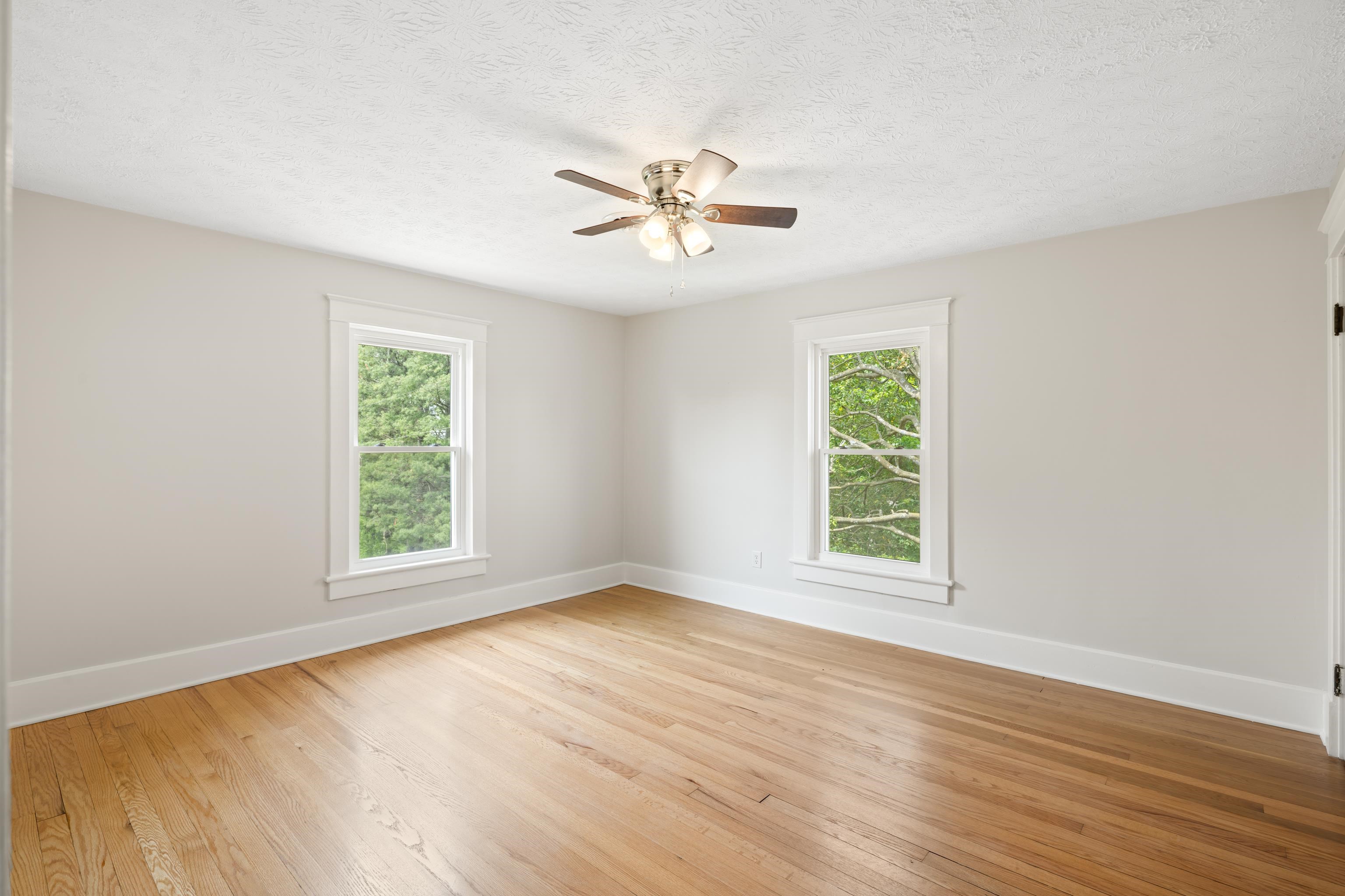 630 BATTLEFIELD RD, FORT DEFIANCE, Virginia 24437, 3 Bedrooms Bedrooms, ,3 BathroomsBathrooms,Residential,New Hope Farmhouse,630 BATTLEFIELD RD,664063 MLS # 664063