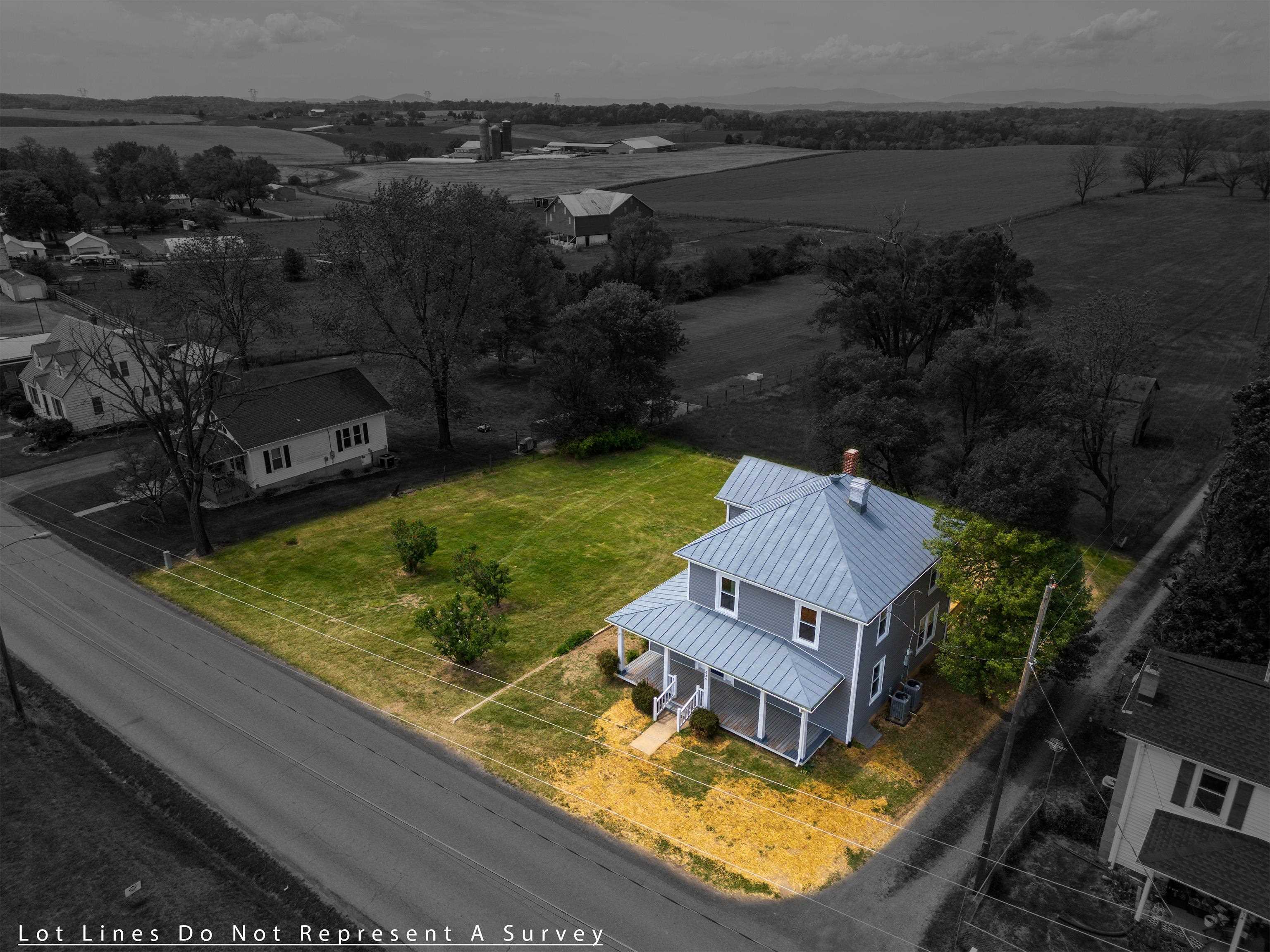 630 BATTLEFIELD RD, FORT DEFIANCE, Virginia 24437, 3 Bedrooms Bedrooms, ,3 BathroomsBathrooms,Residential,New Hope Farmhouse,630 BATTLEFIELD RD,664063 MLS # 664063