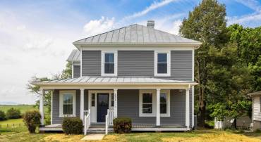 630 BATTLEFIELD RD, FORT DEFIANCE, Virginia 24437, 3 Bedrooms Bedrooms, ,3 BathroomsBathrooms,Residential,New Hope Farmhouse,630 BATTLEFIELD RD,664063 MLS # 664063