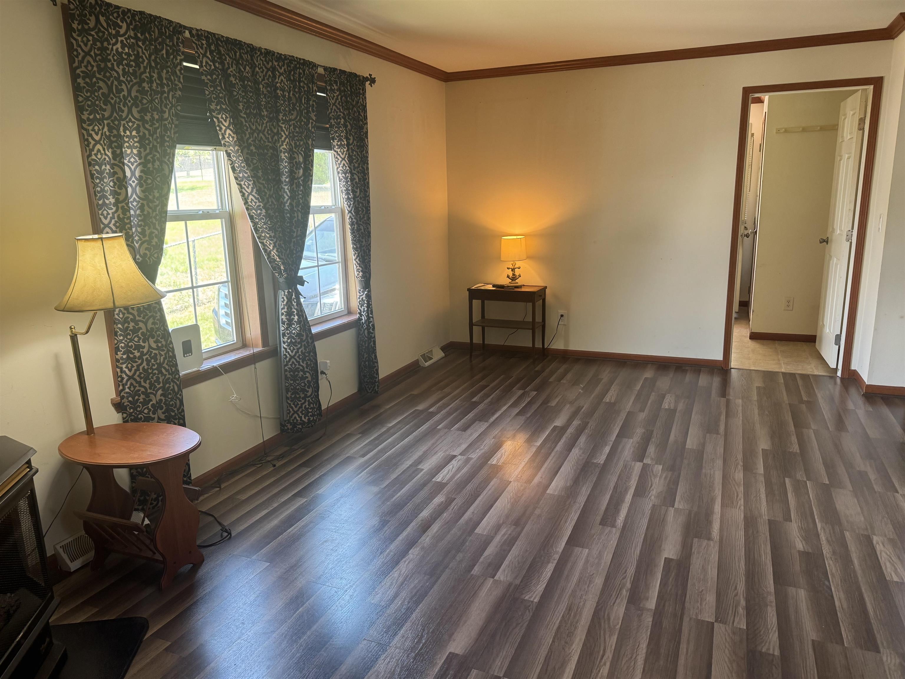 18 BREEZEWOOD DR, STAUNTON, Virginia 24401, 3 Bedrooms Bedrooms, ,2 BathroomsBathrooms,Residential,18 BREEZEWOOD DR,664071 MLS # 664071
