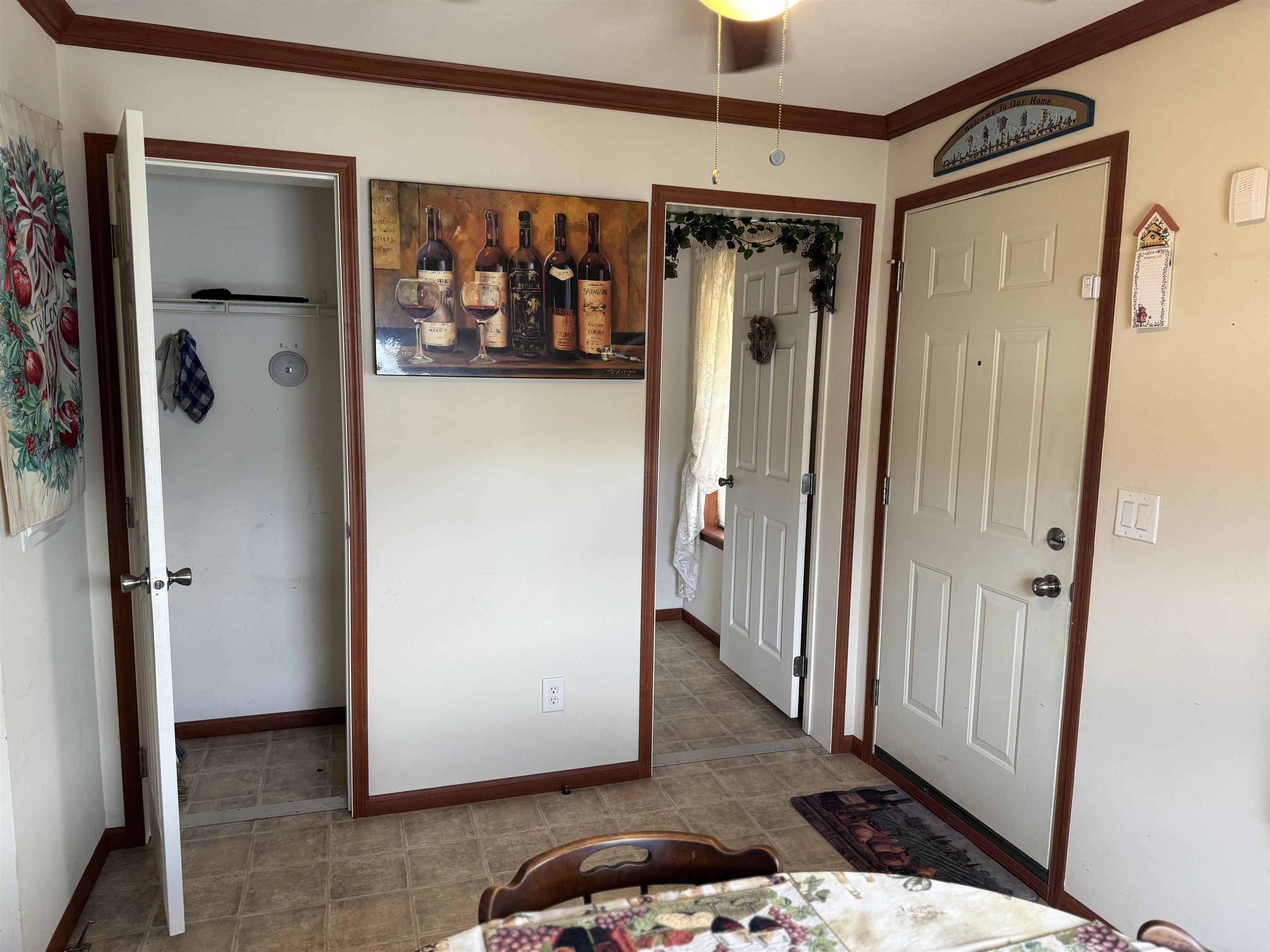 18 BREEZEWOOD DR, STAUNTON, Virginia 24401, 3 Bedrooms Bedrooms, ,2 BathroomsBathrooms,Residential,18 BREEZEWOOD DR,664071 MLS # 664071