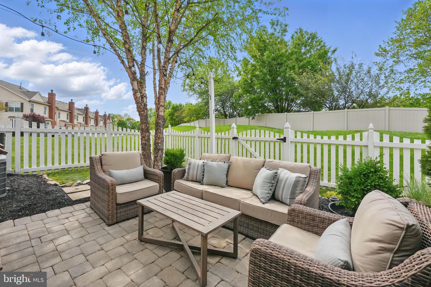 43211 SOMERSET HILLS TER, ASHBURN, Virginia 20147, 4 Bedrooms Bedrooms, ,2 BathroomsBathrooms,Residential,For sale,43211 SOMERSET HILLS TER,VALO2093120 MLS # VALO2093120
