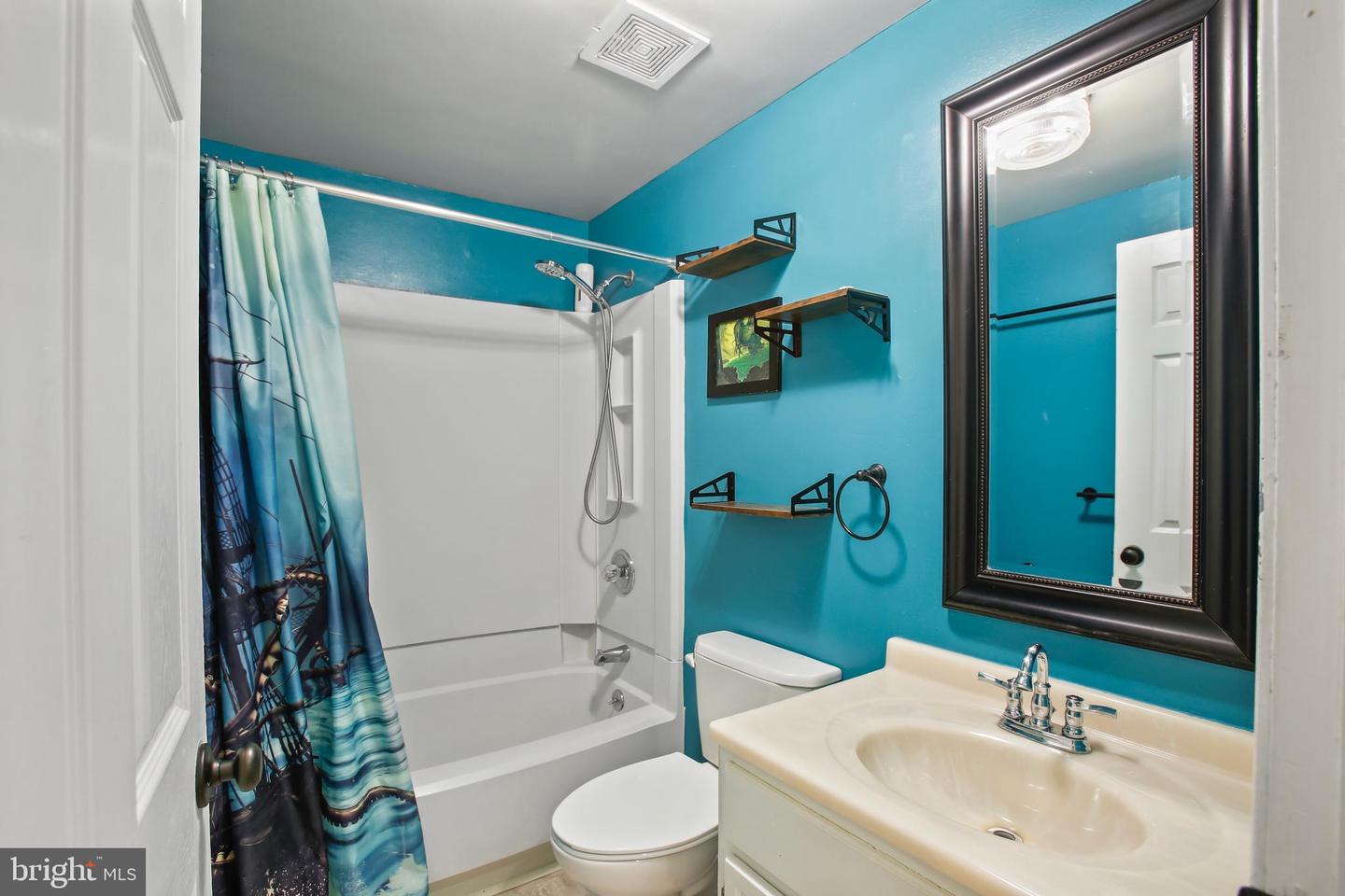 105 SALEM CT SE, LEESBURG, Virginia 20175, 3 Bedrooms Bedrooms, ,2 BathroomsBathrooms,Residential,For sale,105 SALEM CT SE,VALO2093554 MLS # VALO2093554