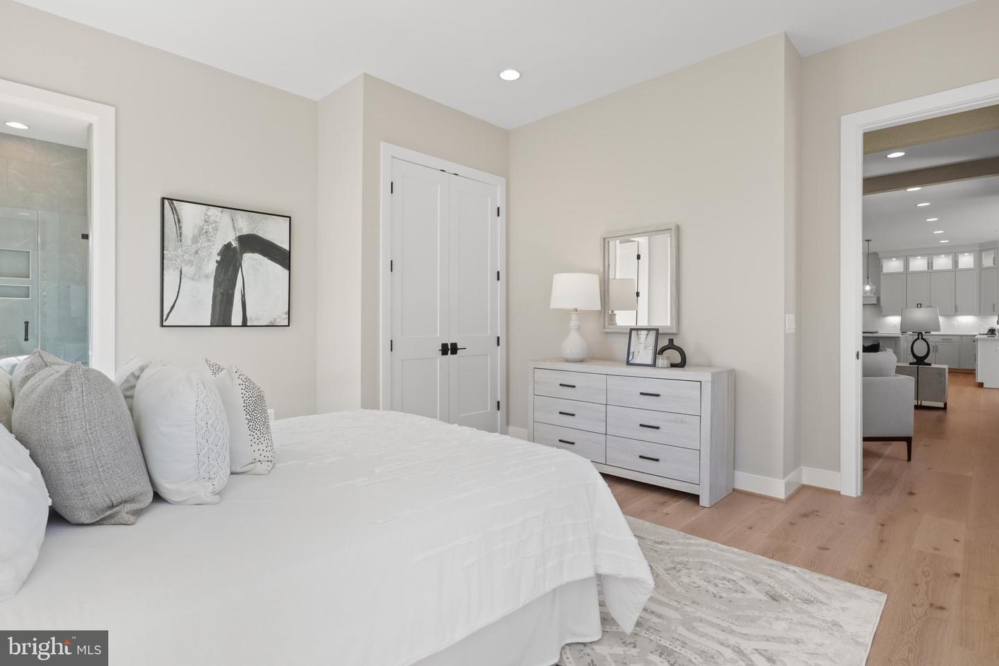 9437 OLD COURTHOUSE RD, VIENNA, Virginia 22182, 6 Bedrooms Bedrooms, ,5 BathroomsBathrooms,Residential,For sale,9437 OLD COURTHOUSE RD,VAFX2233604 MLS # VAFX2233604