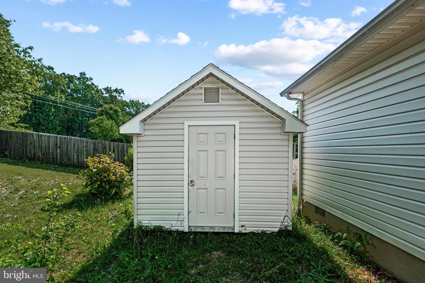 10420 FOREST HILL CT, FREDERICKSBURG, Virginia 22408, 3 Bedrooms Bedrooms, ,2 BathroomsBathrooms,Residential,For sale,10420 FOREST HILL CT,VASP2032206 MLS # VASP2032206