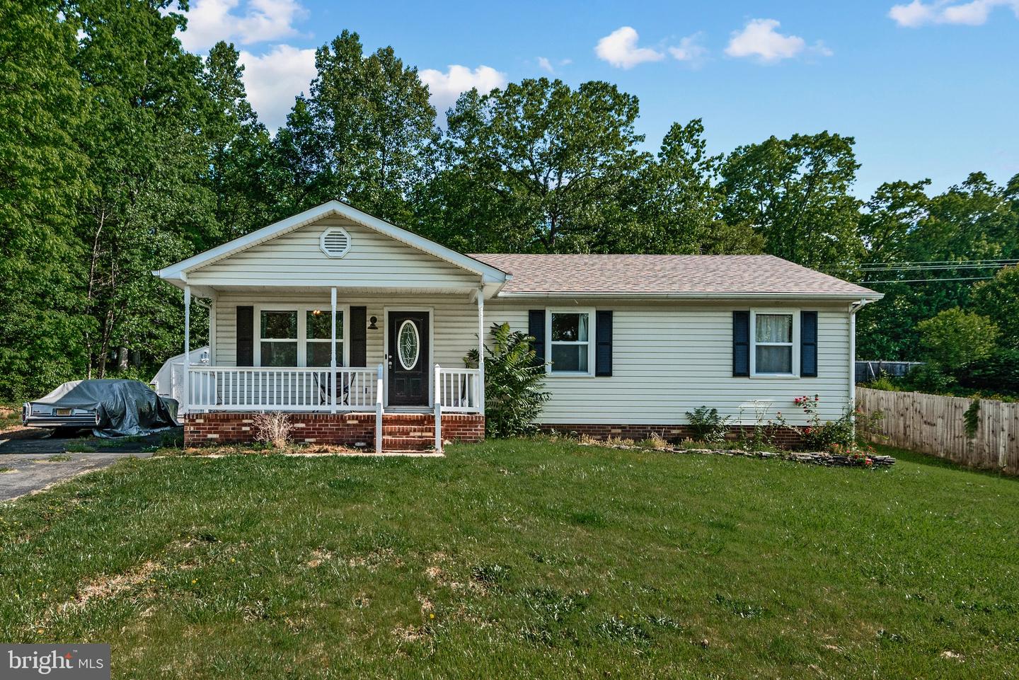 10420 FOREST HILL CT, FREDERICKSBURG, Virginia 22408, 3 Bedrooms Bedrooms, ,2 BathroomsBathrooms,Residential,For sale,10420 FOREST HILL CT,VASP2032206 MLS # VASP2032206