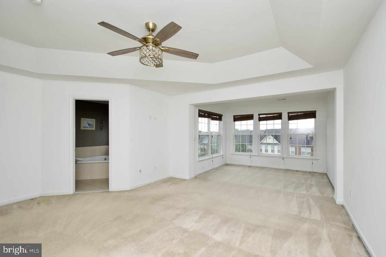 2457 BATTERY HILL CIR, WOODBRIDGE, Virginia 22191, 3 Bedrooms Bedrooms, ,3 BathroomsBathrooms,Residential,For sale,2457 BATTERY HILL CIR,VAPW2091678 MLS # VAPW2091678