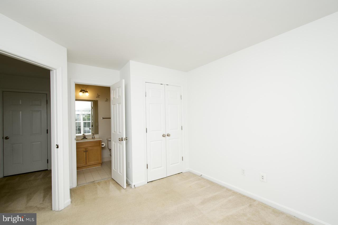 2457 BATTERY HILL CIR, WOODBRIDGE, Virginia 22191, 3 Bedrooms Bedrooms, ,3 BathroomsBathrooms,Residential,For sale,2457 BATTERY HILL CIR,VAPW2091678 MLS # VAPW2091678