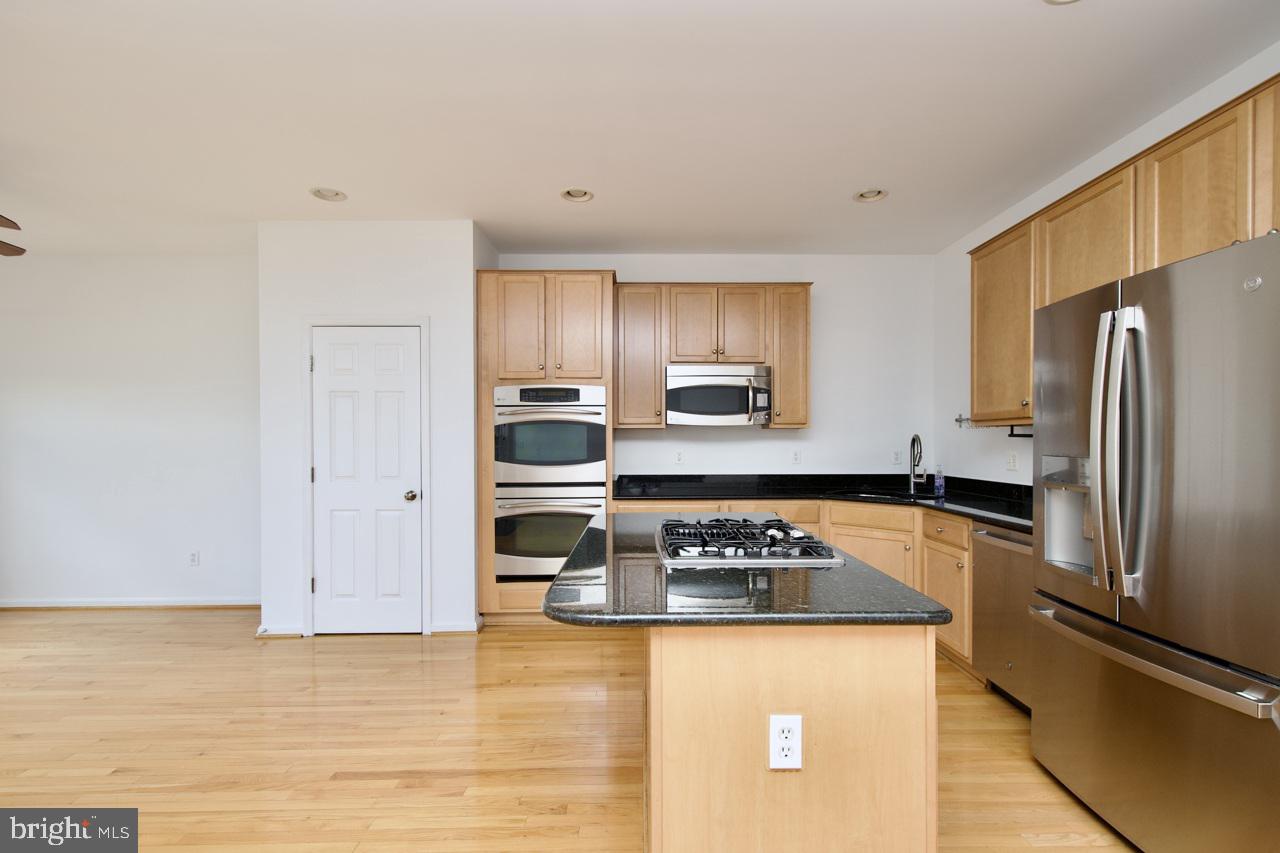 2457 BATTERY HILL CIR, WOODBRIDGE, Virginia 22191, 3 Bedrooms Bedrooms, ,3 BathroomsBathrooms,Residential,For sale,2457 BATTERY HILL CIR,VAPW2091678 MLS # VAPW2091678