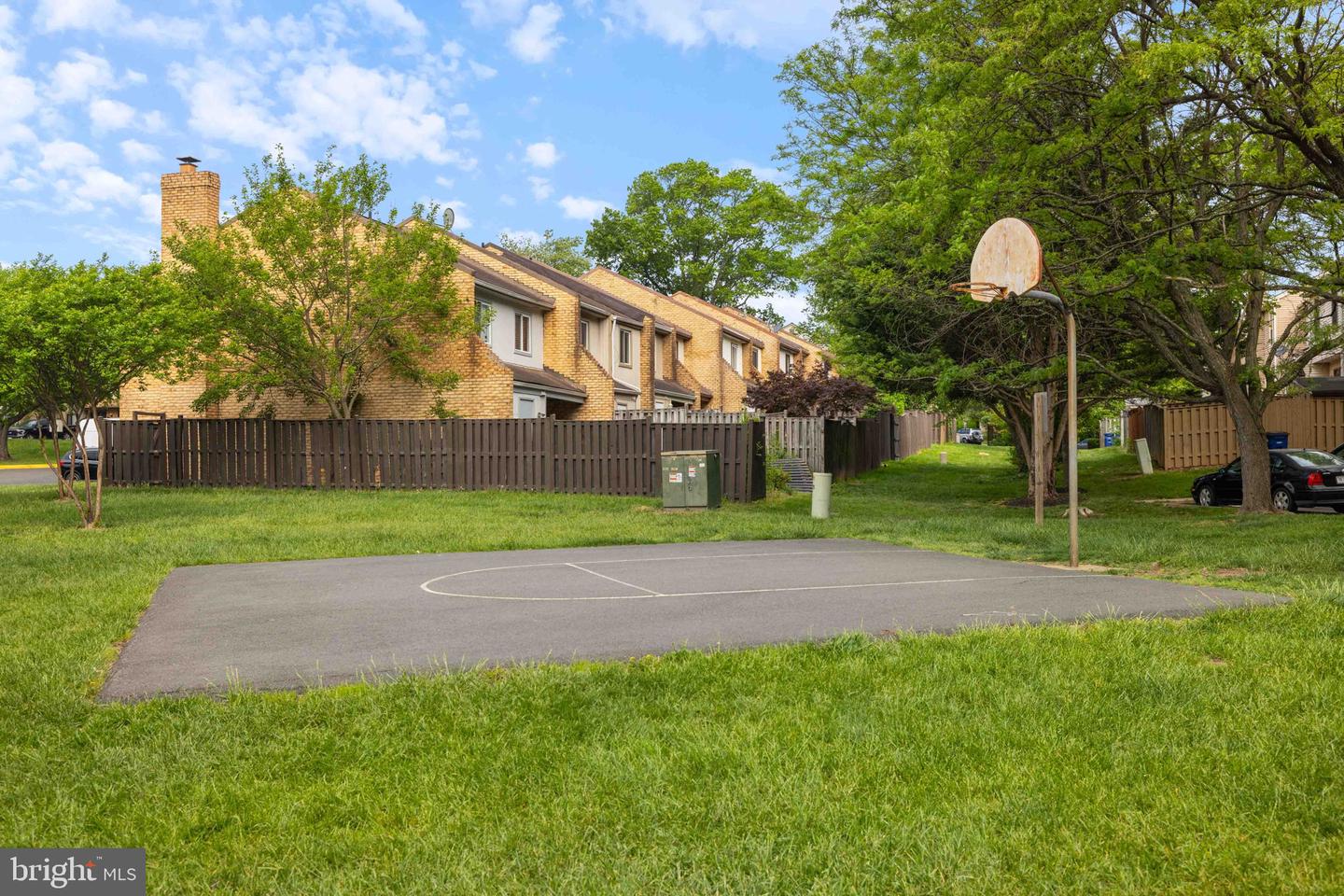 1126 SHANNON PL, HERNDON, Virginia 20170, 3 Bedrooms Bedrooms, ,2 BathroomsBathrooms,Residential,For sale,1126 SHANNON PL,VAFX2233802 MLS # VAFX2233802