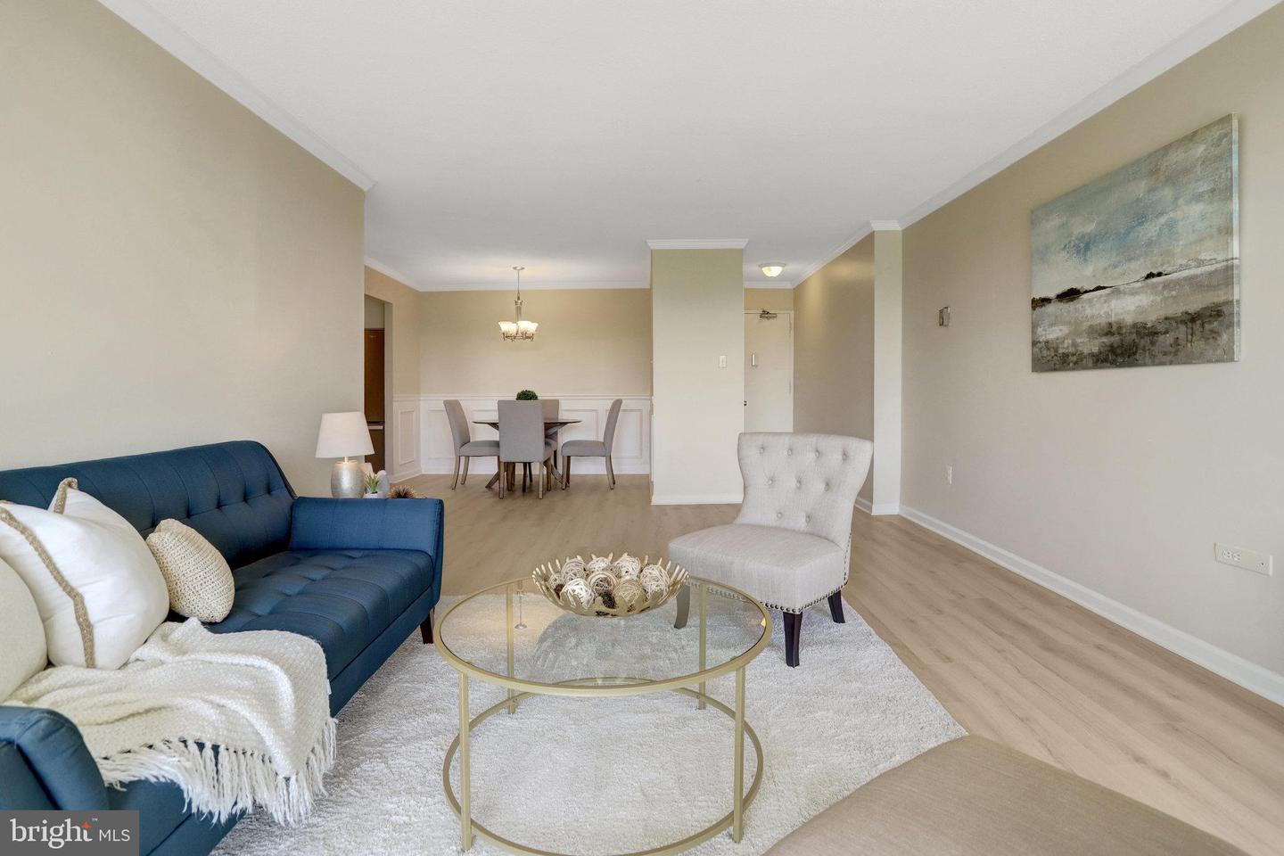 4600 S FOUR MILE RUN DR #720, ARLINGTON, Virginia 22204, 1 Bedroom Bedrooms, 1 Room Rooms,1 BathroomBathrooms,Residential,For sale,4600 S FOUR MILE RUN DR #720,VAAR2056104 MLS # VAAR2056104