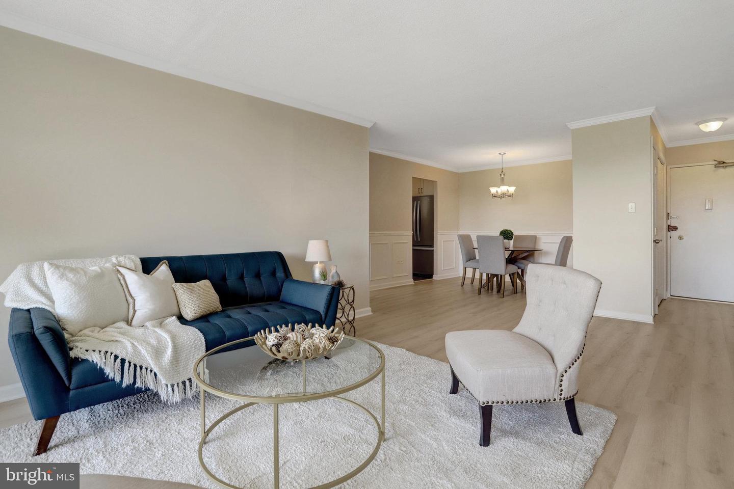 4600 S FOUR MILE RUN DR #720, ARLINGTON, Virginia 22204, 1 Bedroom Bedrooms, 1 Room Rooms,1 BathroomBathrooms,Residential,For sale,4600 S FOUR MILE RUN DR #720,VAAR2056104 MLS # VAAR2056104
