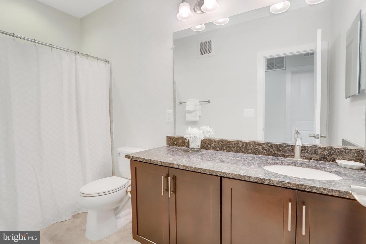 2205 RICHMOND HWY #101, ALEXANDRIA, Virginia 22301, 3 Bedrooms Bedrooms, ,2 BathroomsBathrooms,Residential,For sale,2205 RICHMOND HWY #101,VAAX2044232 MLS # VAAX2044232