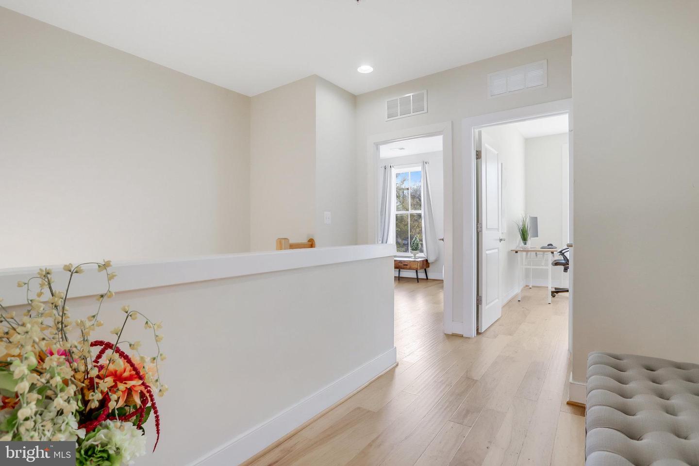 2205 RICHMOND HWY #101, ALEXANDRIA, Virginia 22301, 3 Bedrooms Bedrooms, ,2 BathroomsBathrooms,Residential,For sale,2205 RICHMOND HWY #101,VAAX2044232 MLS # VAAX2044232
