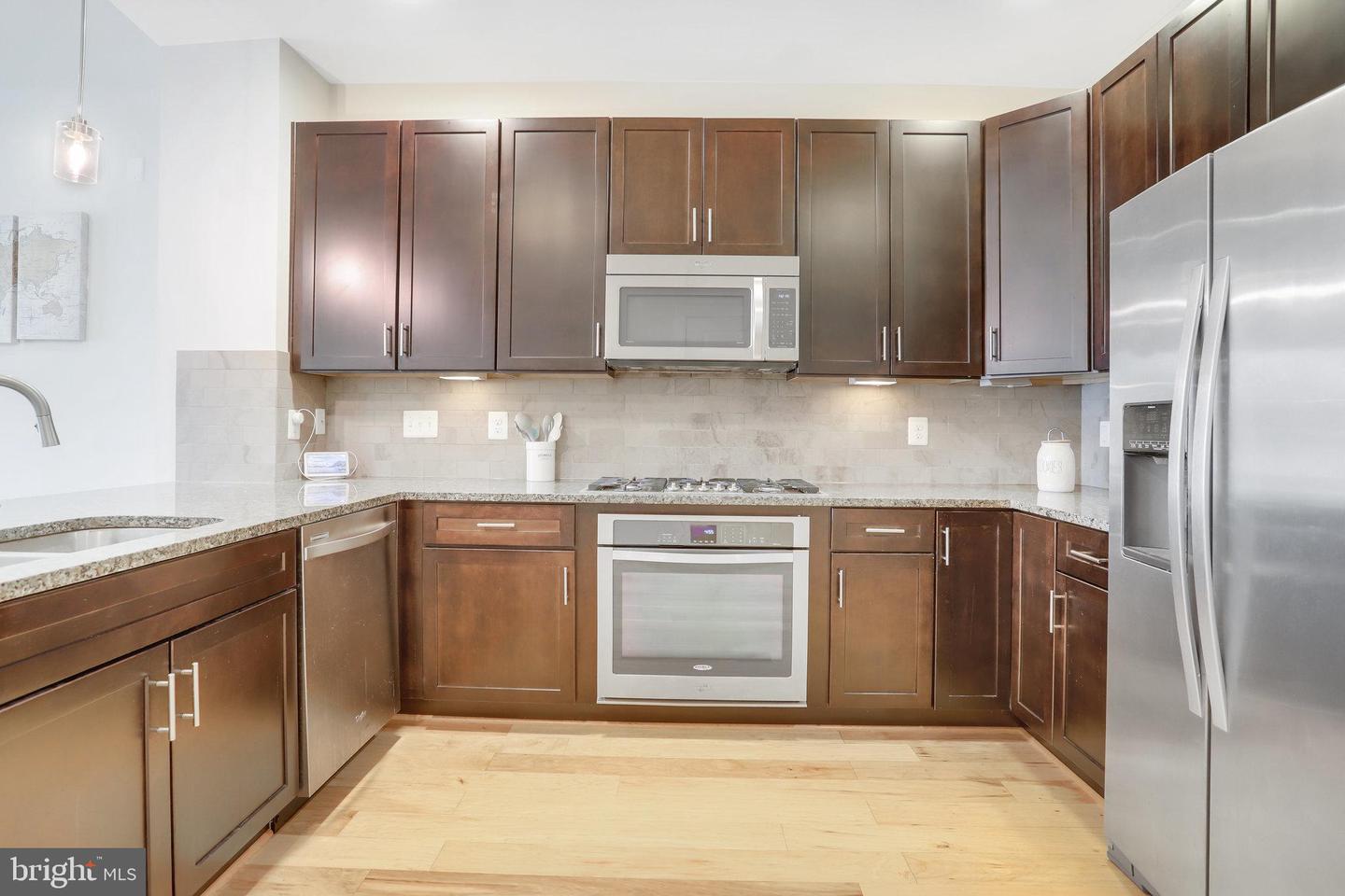 2205 RICHMOND HWY #101, ALEXANDRIA, Virginia 22301, 3 Bedrooms Bedrooms, ,2 BathroomsBathrooms,Residential,For sale,2205 RICHMOND HWY #101,VAAX2044232 MLS # VAAX2044232