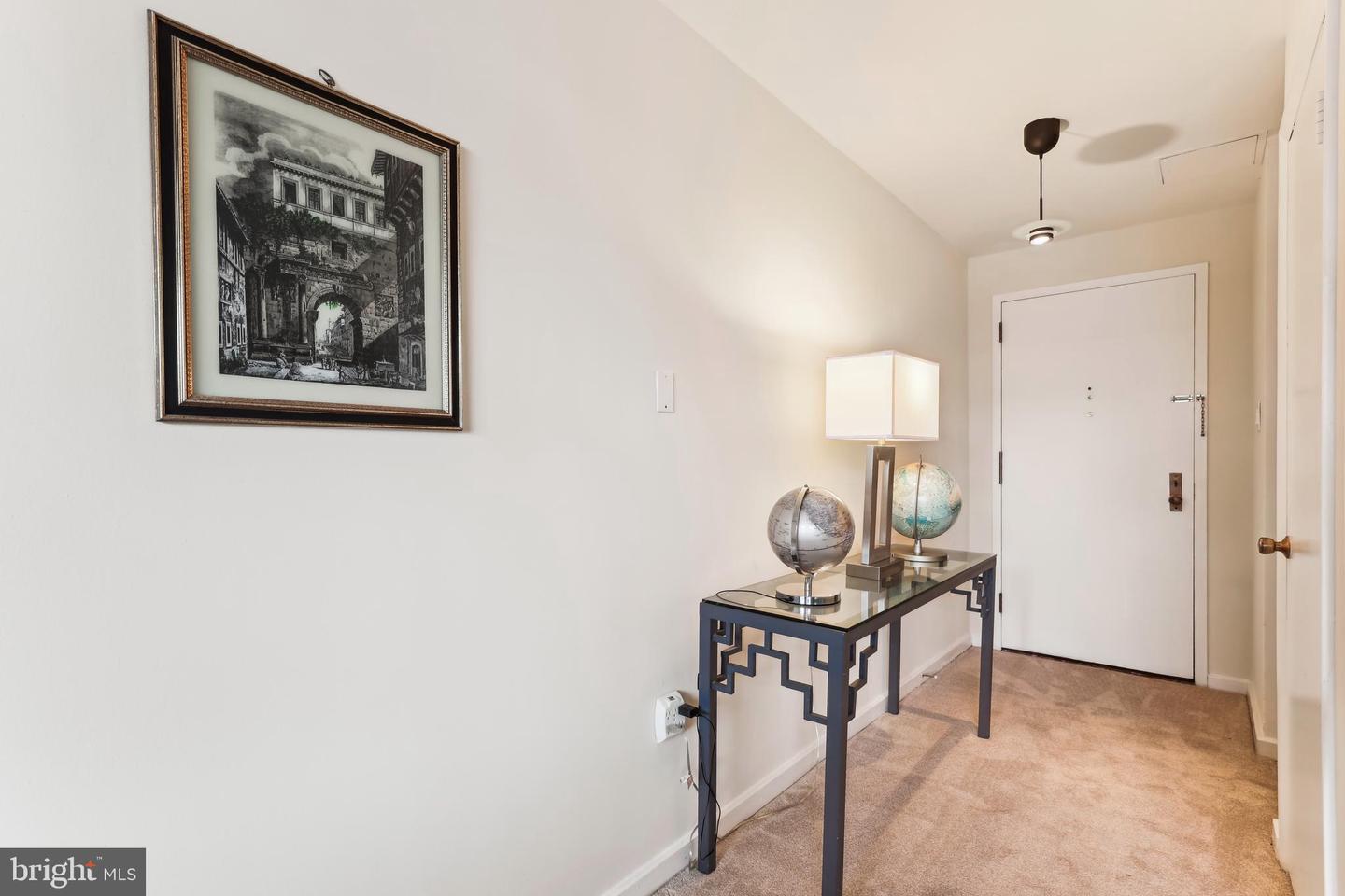 2141 P ST NW #1010, WASHINGTON, District Of Columbia 20037, 1 Bedroom Bedrooms, ,1 BathroomBathrooms,Residential,For sale,2141 P ST NW #1010,DCDC2196206 MLS # DCDC2196206