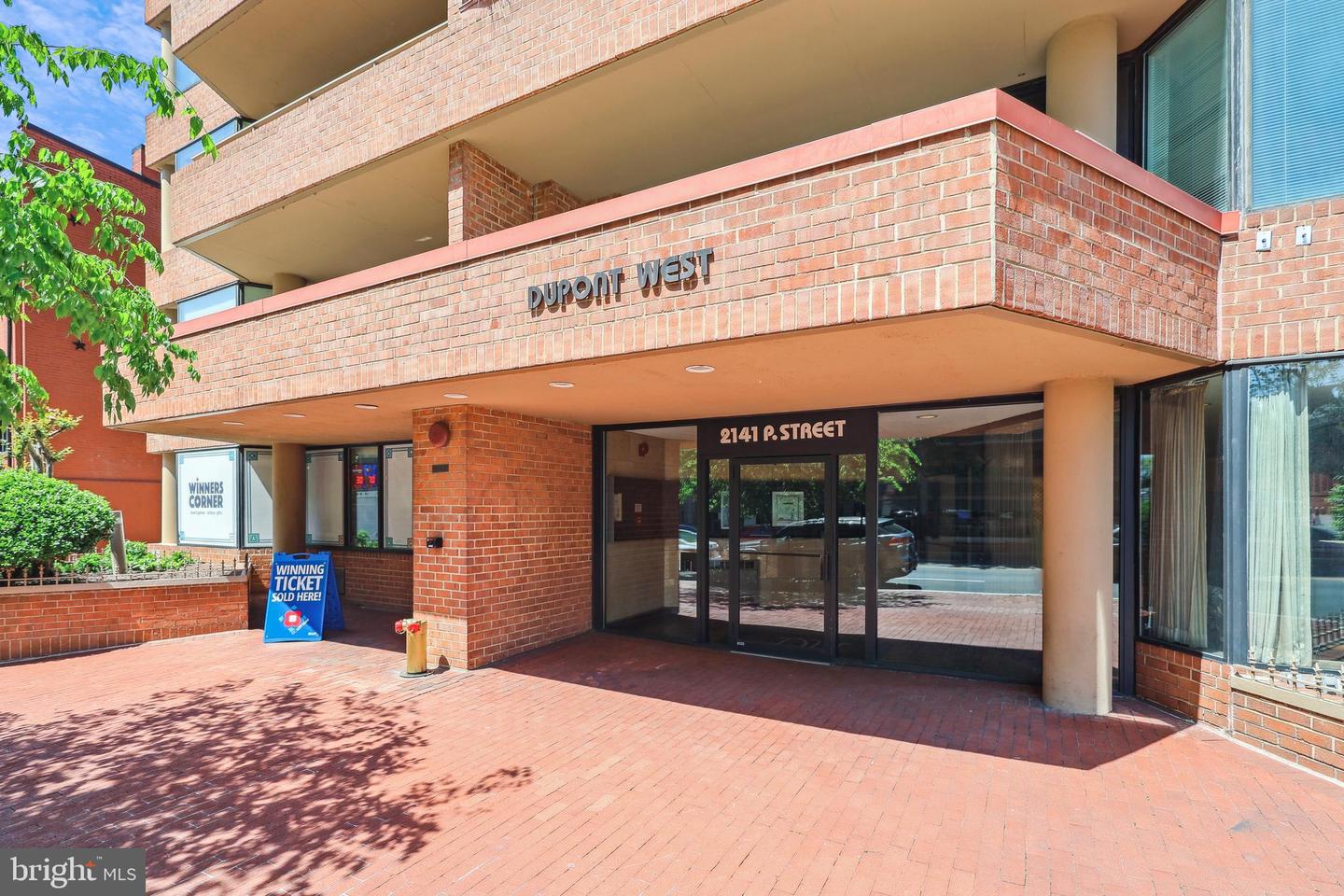 2141 P ST NW #1010, WASHINGTON, District Of Columbia 20037, 1 Bedroom Bedrooms, ,1 BathroomBathrooms,Residential,For sale,2141 P ST NW #1010,DCDC2196206 MLS # DCDC2196206