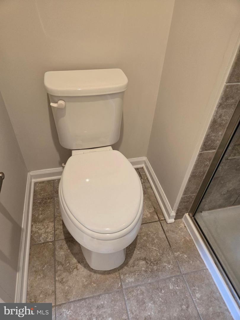 10653 HINTON WAY, MANASSAS, Virginia 20112, 4 Bedrooms Bedrooms, 6 Rooms Rooms,2 BathroomsBathrooms,Residential,For sale,10653 HINTON WAY,VAPW2092480 MLS # VAPW2092480